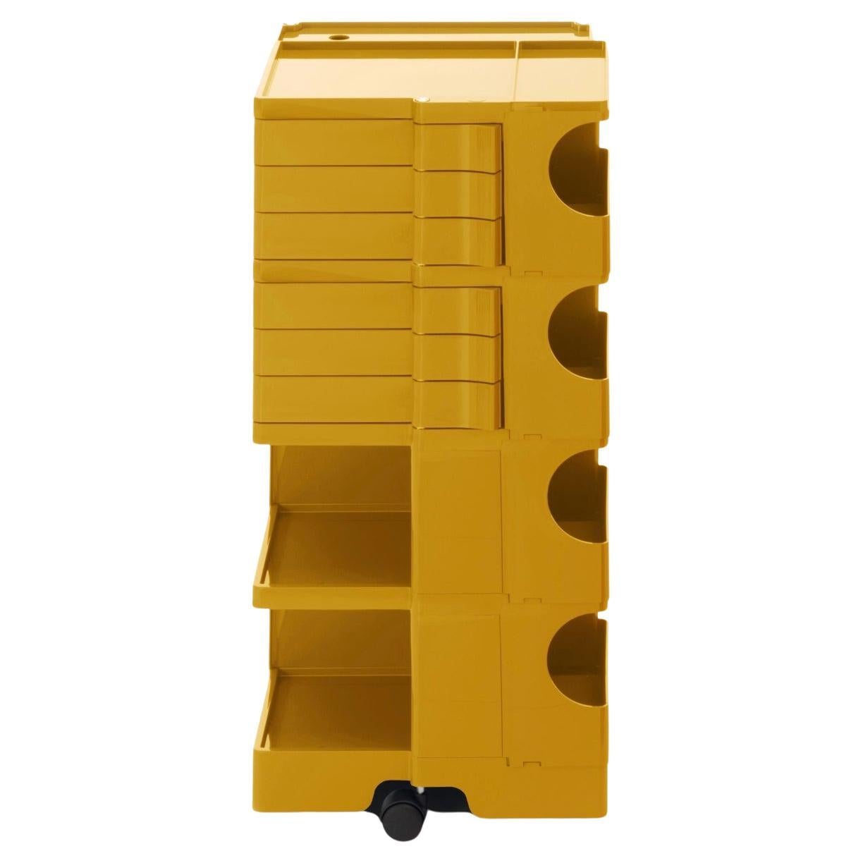 https://a.1stdibscdn.com/joe-colombo-boby-trolley-1970-size-l-with-6-drawers-in-honey-for-b-line-for-sale/f_58922/f_348886721687416042154/f_34888672_1687416042458_bg_processed.jpg