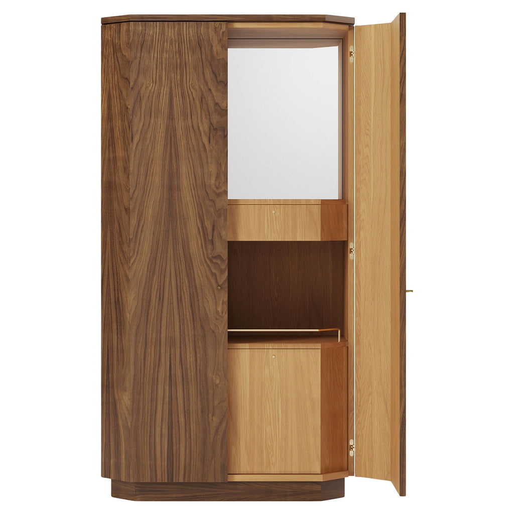 https://a.1stdibscdn.com/winston-drinks-cabinet-in-walnut-and-oak-designed-by-kevin-frankental-for-sale/f_59512/f_349920821767786449914/f_34992082_1767786451092_bg_processed.jpg