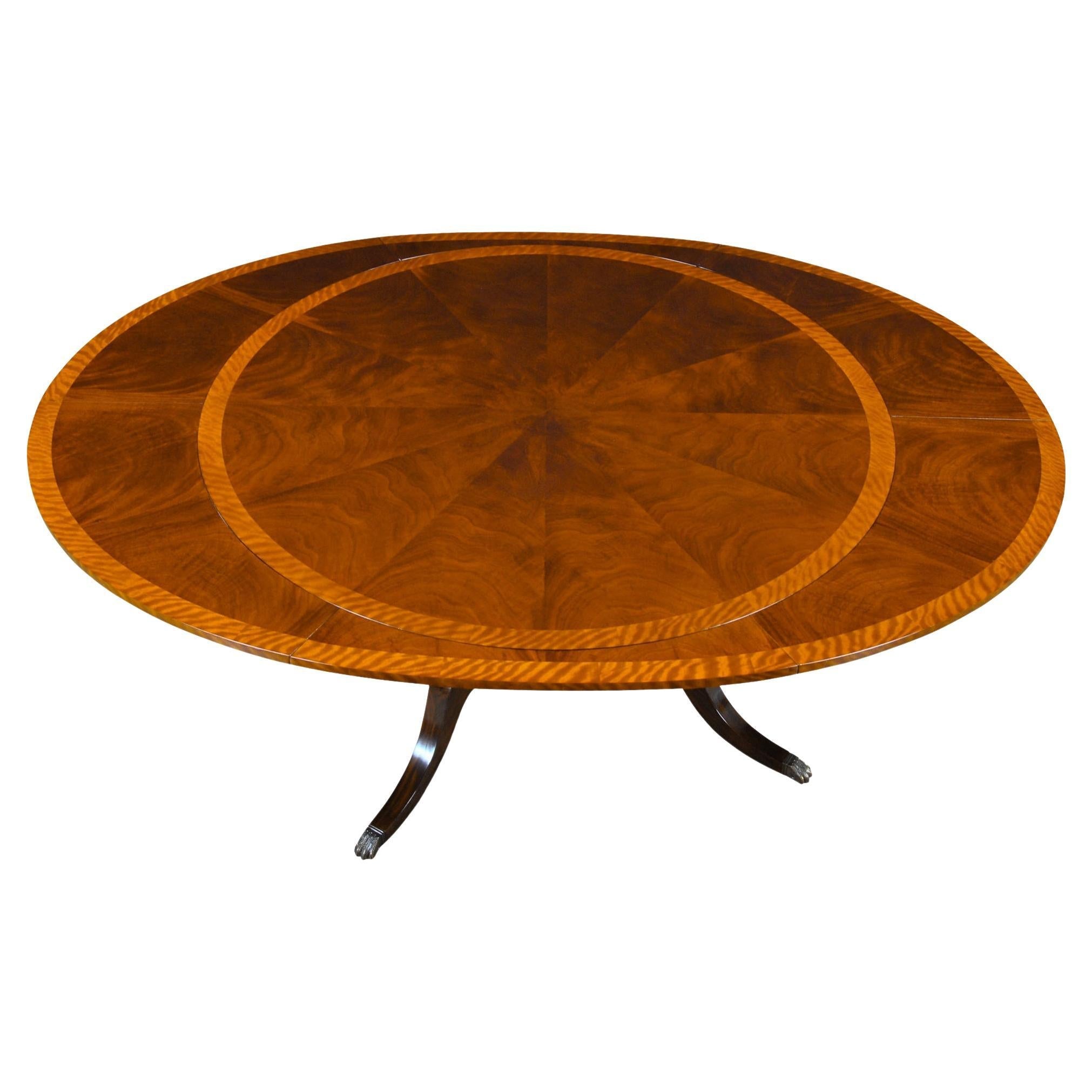 https://a.1stdibscdn.com/round-to-oval-perimeter-table-for-sale/f_85472/f_404619821720023360730/f_35014532_1688051078228_bg_processed.jpg