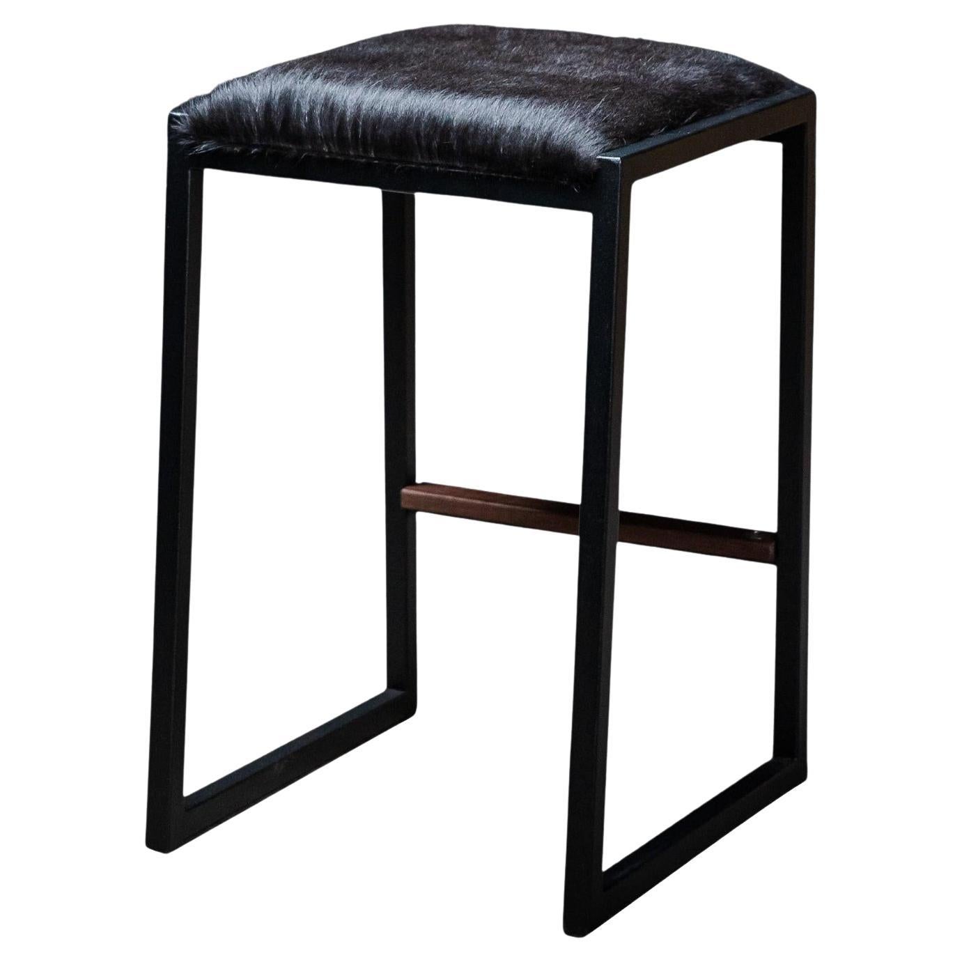 https://a.1stdibscdn.com/shaker-backless-stool-by-ambrozia-black-cowhide-walnut-black-metal-for-sale/f_36881/f_351621121763502464136/f_35162112_1763502464518_bg_processed.jpg