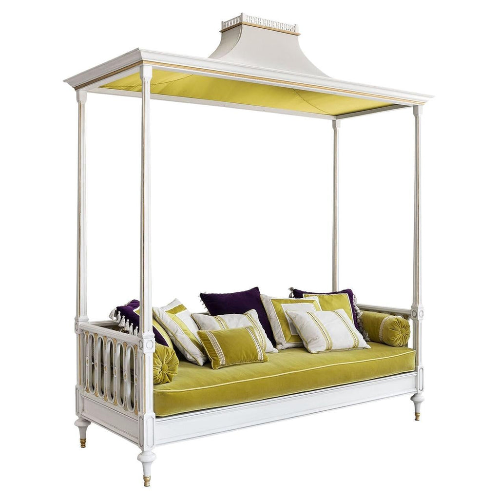 https://a.1stdibscdn.com/wilson-sofa-with-canopy-for-sale/f_17062/f_356056421691488989576/f_35605642_1691488989953_bg_processed.jpg