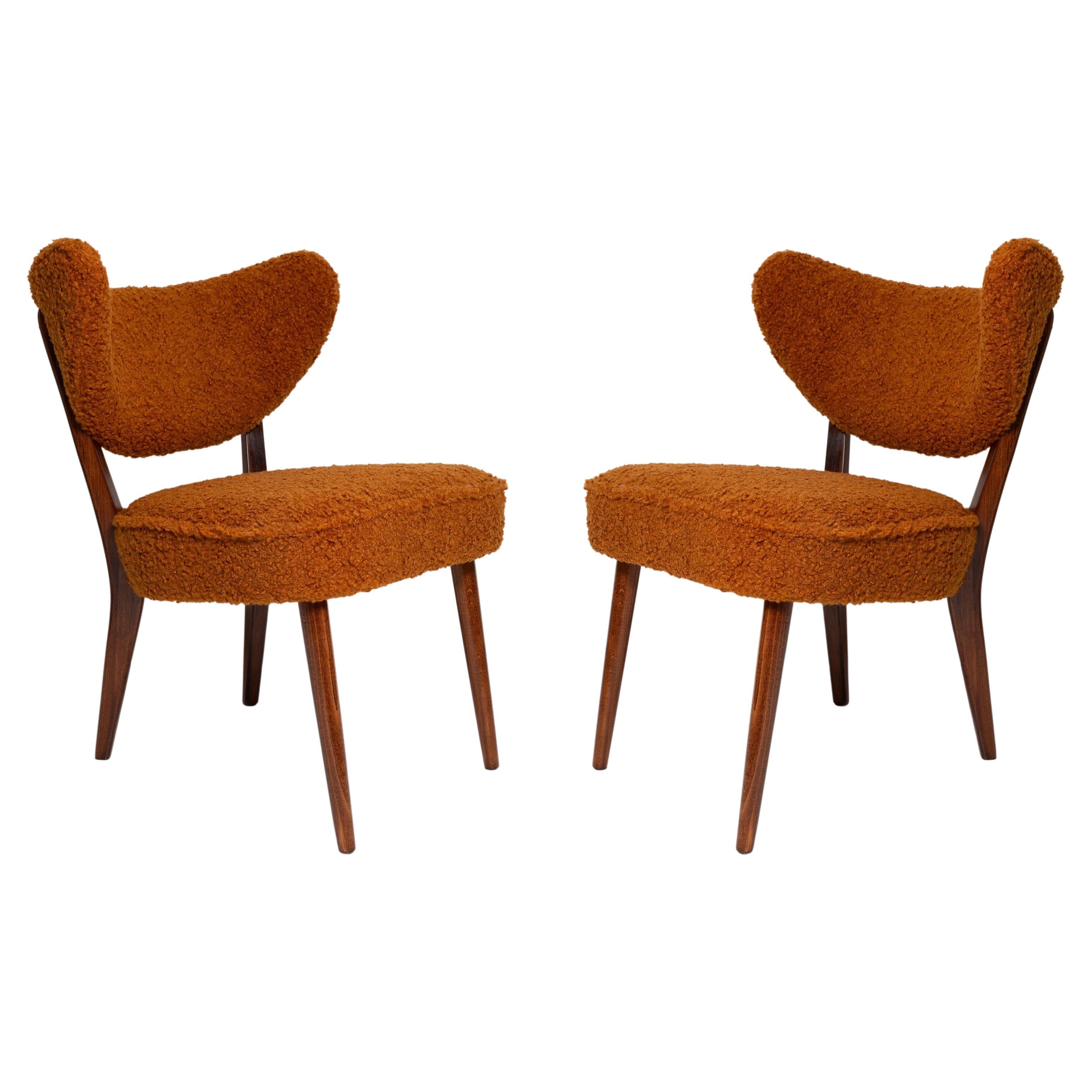 https://a.1stdibscdn.com/shell-orange-boucle-club-chair-by-vintola-studio-europe-poland-for-sale-picture-2/f_34023/f_357532221692304043582/f_35753222_1692304044781_bg_processed.jpg