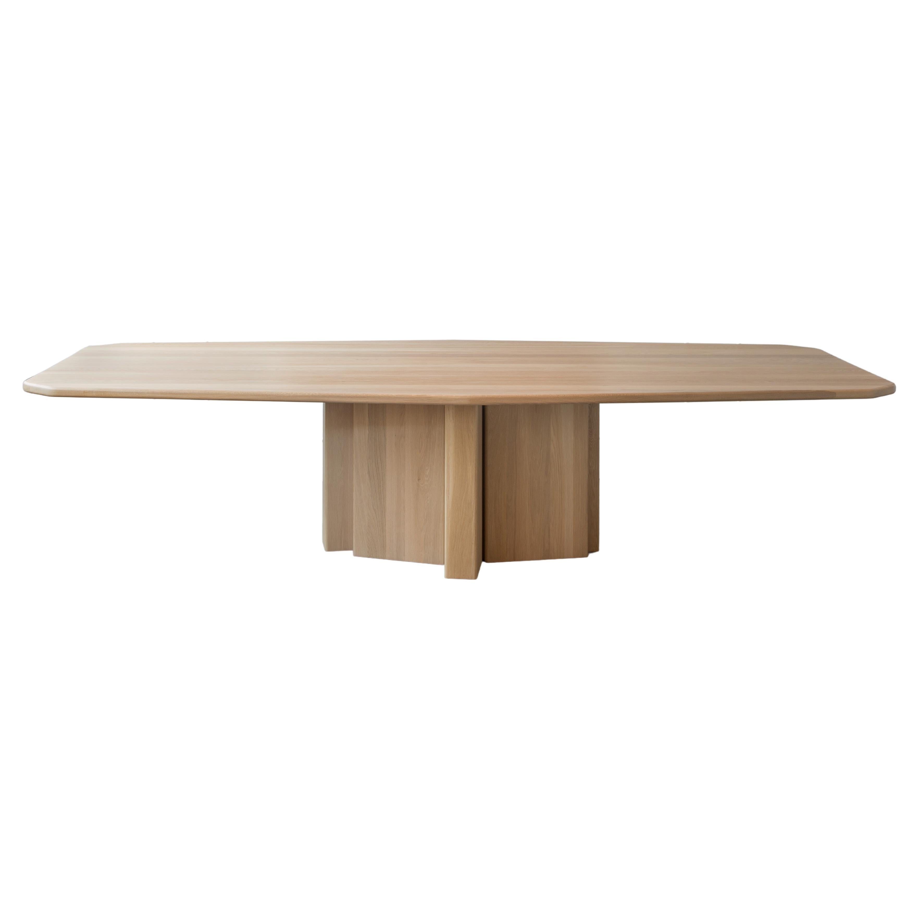 https://a.1stdibscdn.com/diamond-table-11-feet-in-white-oak-by-simon-johns-for-sale/f_26473/f_359717321693538120966/f_35971732_1693538121930_bg_processed.jpg