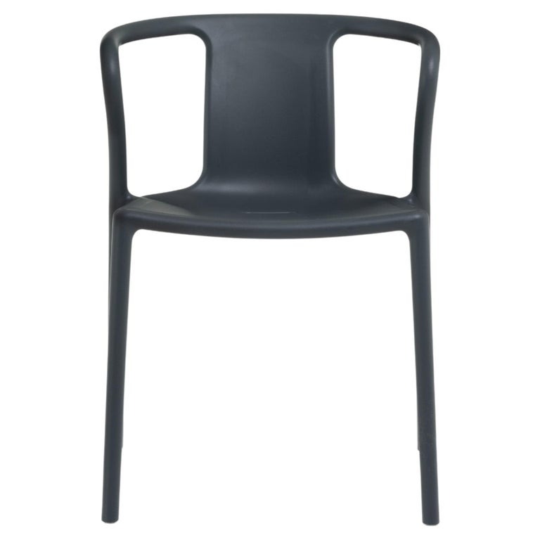 https://a.1stdibscdn.com/set-of-4-air-armchair-in-beige-by-jasper-morrison-for-magis-for-sale-picture-5/f_16392/f_361876021694868584696/f_36187472_1694868318693_bg_processed.jpg?width=768