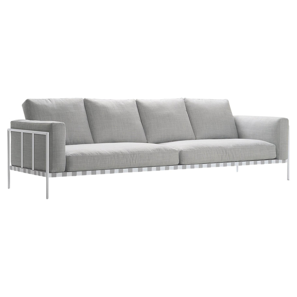 https://a.1stdibscdn.com/customizable-zanotta-parco-outdoor-sofa-by-emaf-progetti-for-sale/f_44652/f_363331921695739938578/f_36333192_1695739939027_bg_processed.jpg
