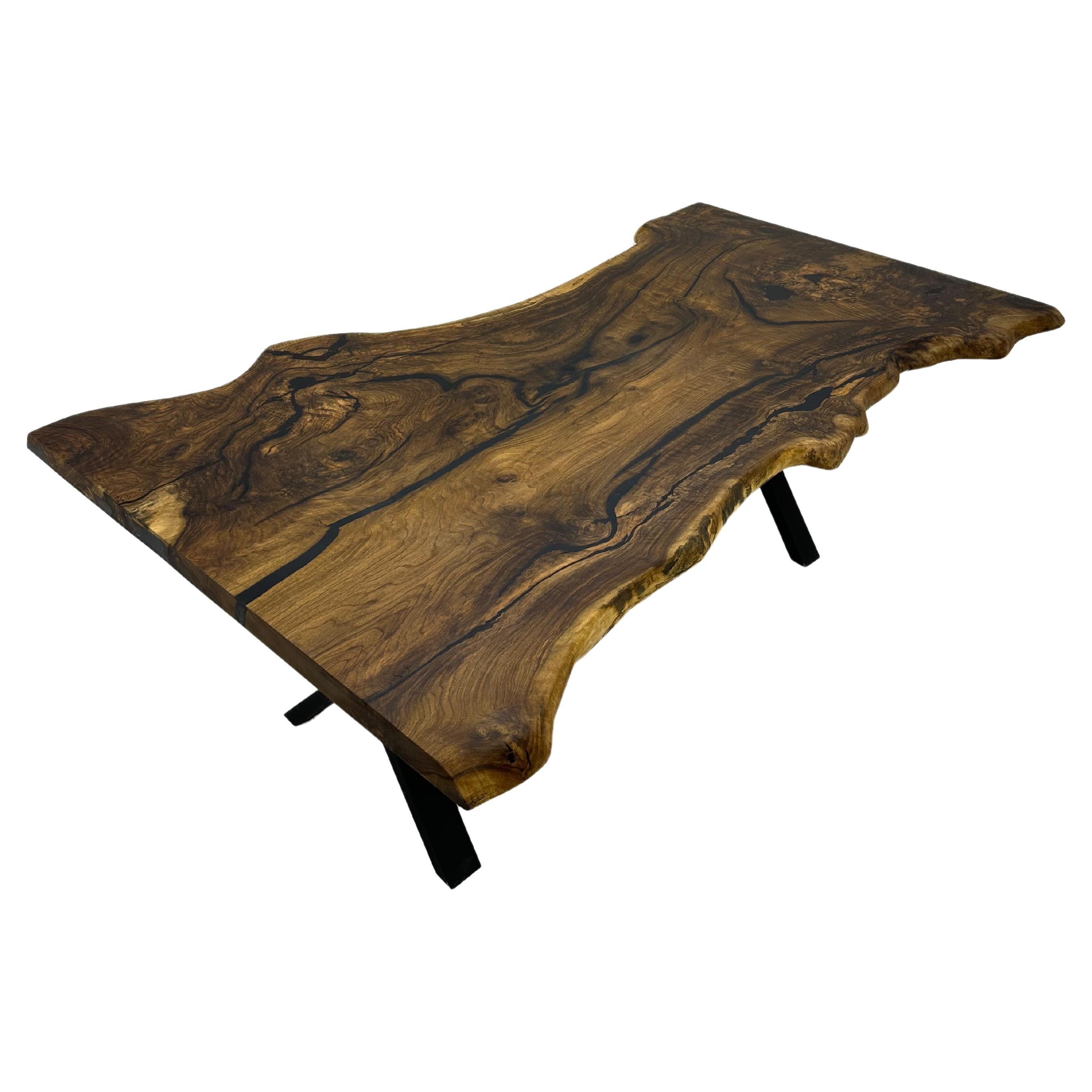 https://a.1stdibscdn.com/custom-wooden-ancient-walnut-dining-table-for-sale/f_91932/f_364694021696508231745/f_36469402_1696508232732_bg_processed.jpg