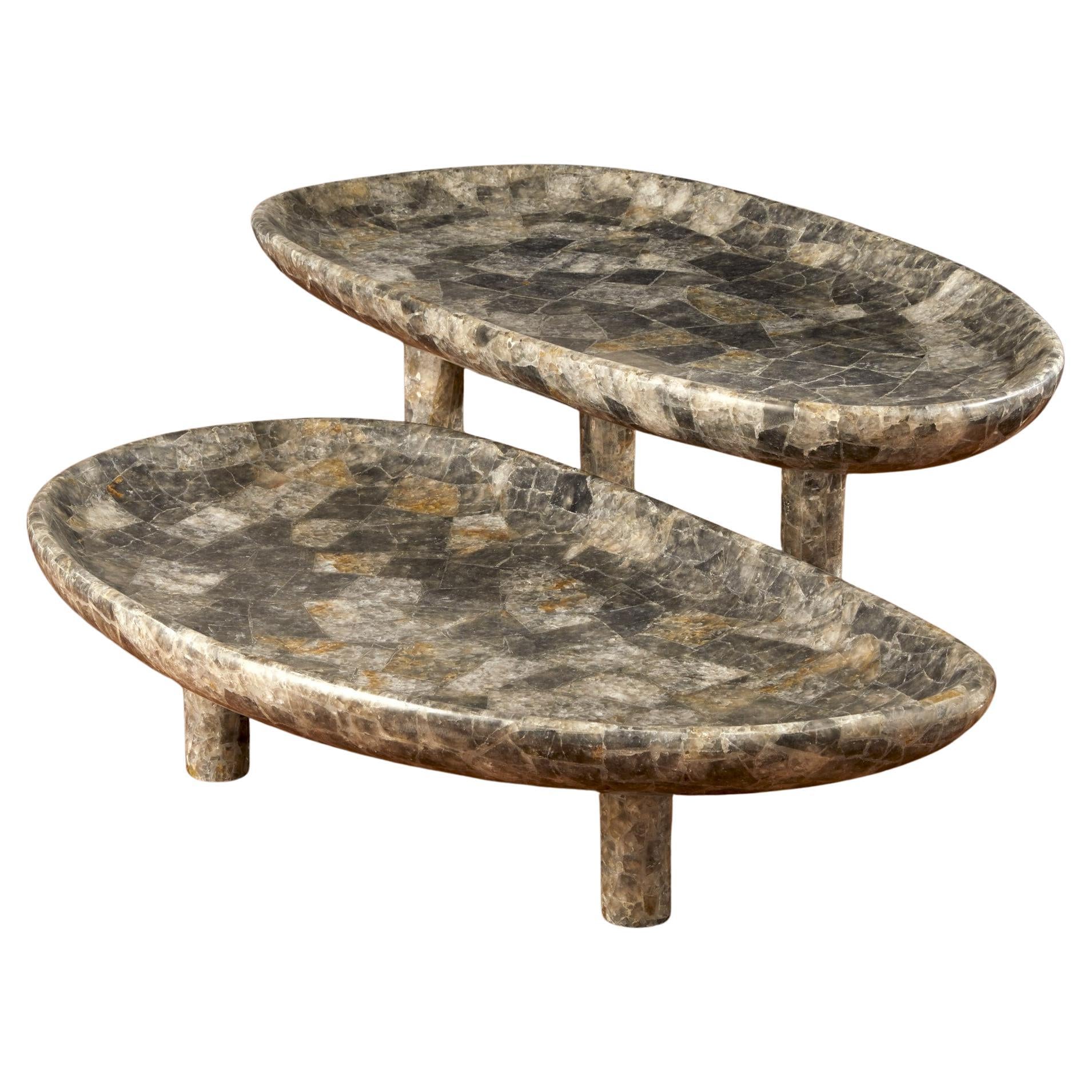https://a.1stdibscdn.com/staggered-coffee-tables-in-rock-crystal-studio-glustin-for-sale/f_9680/f_367663421698157186992/f_36766342_1698157187696_bg_processed.jpg