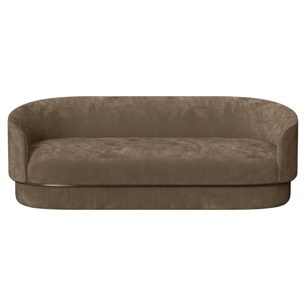 https://a.1stdibscdn.com/modern-gentle-sofa-in-brown-velvet-and-bronze-metal-for-sale/f_58982/f_369558621699265332754/f_36955862_1699265333418_bg_processed.jpg