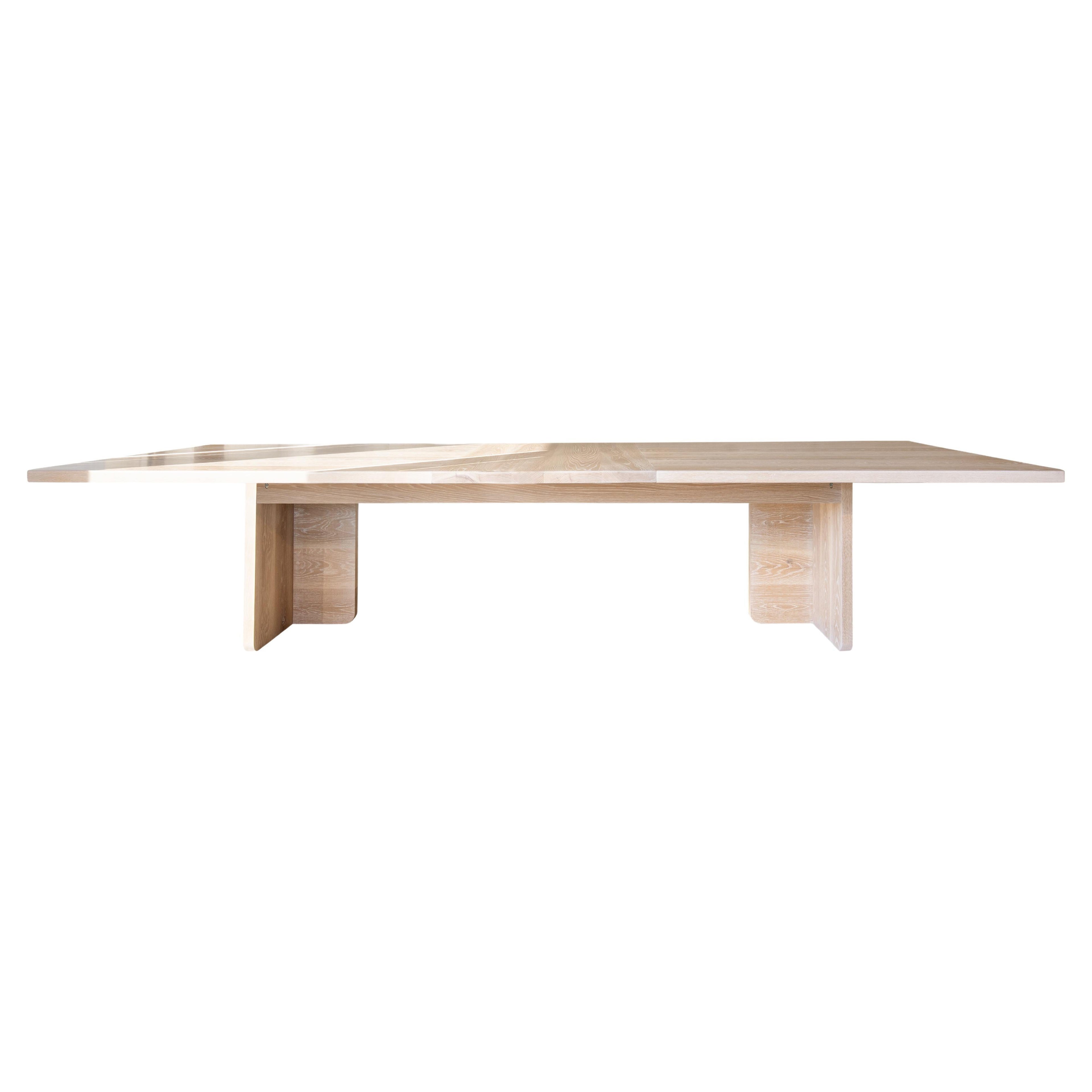 https://a.1stdibscdn.com/georgia-extendable-oak-dining-table-by-autonomous-furniture-for-sale/f_77532/f_369606821699282923593/f_36960682_1699282924573_bg_processed.jpg