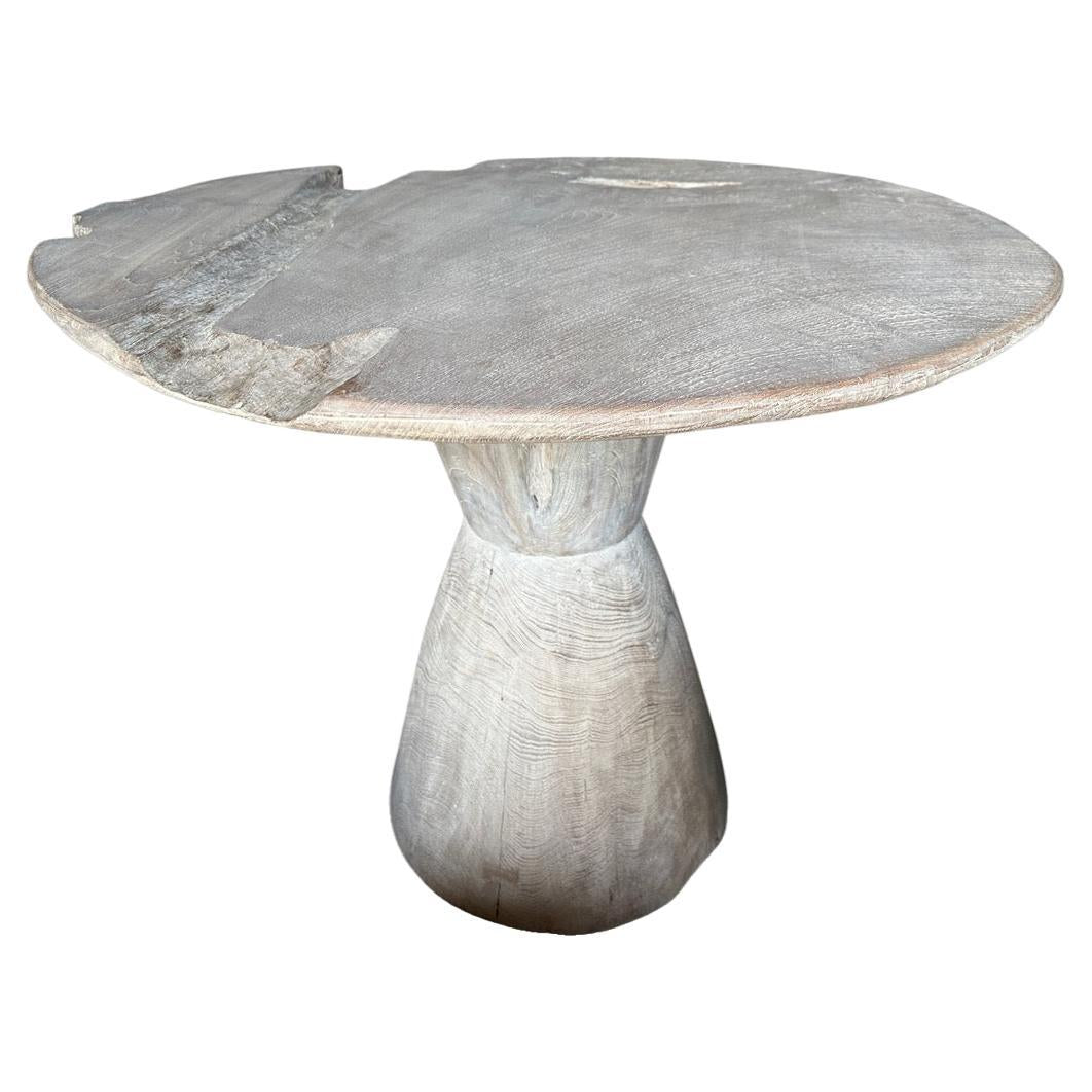https://a.1stdibscdn.com/andrianna-shamaris-st-barts-organic-teak-wood-round-table-for-sale/f_10806/f_370310421699632008537/f_37031042_1699632008956_bg_processed.jpg