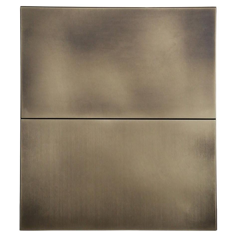 https://a.1stdibscdn.com/modern-floating-brass-side-table-for-sale/f_55202/f_370959921700038614204/f_37095992_1700038614510_bg_processed.jpg