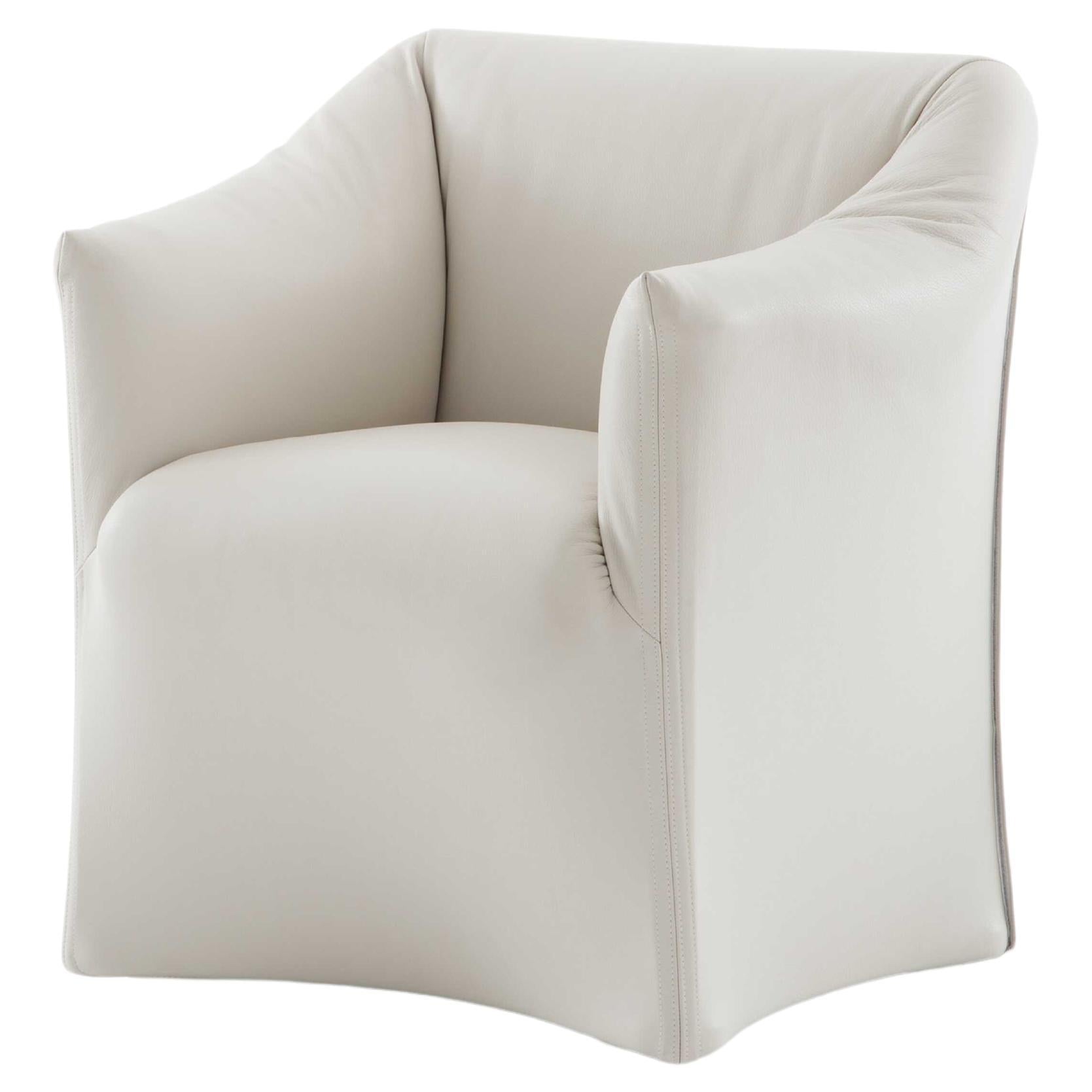 https://a.1stdibscdn.com/mario-bellini-684-armchair-for-cassina-italy-new-for-sale/f_15912/f_372366321700841966412/f_37236632_1700841966954_bg_processed.jpg