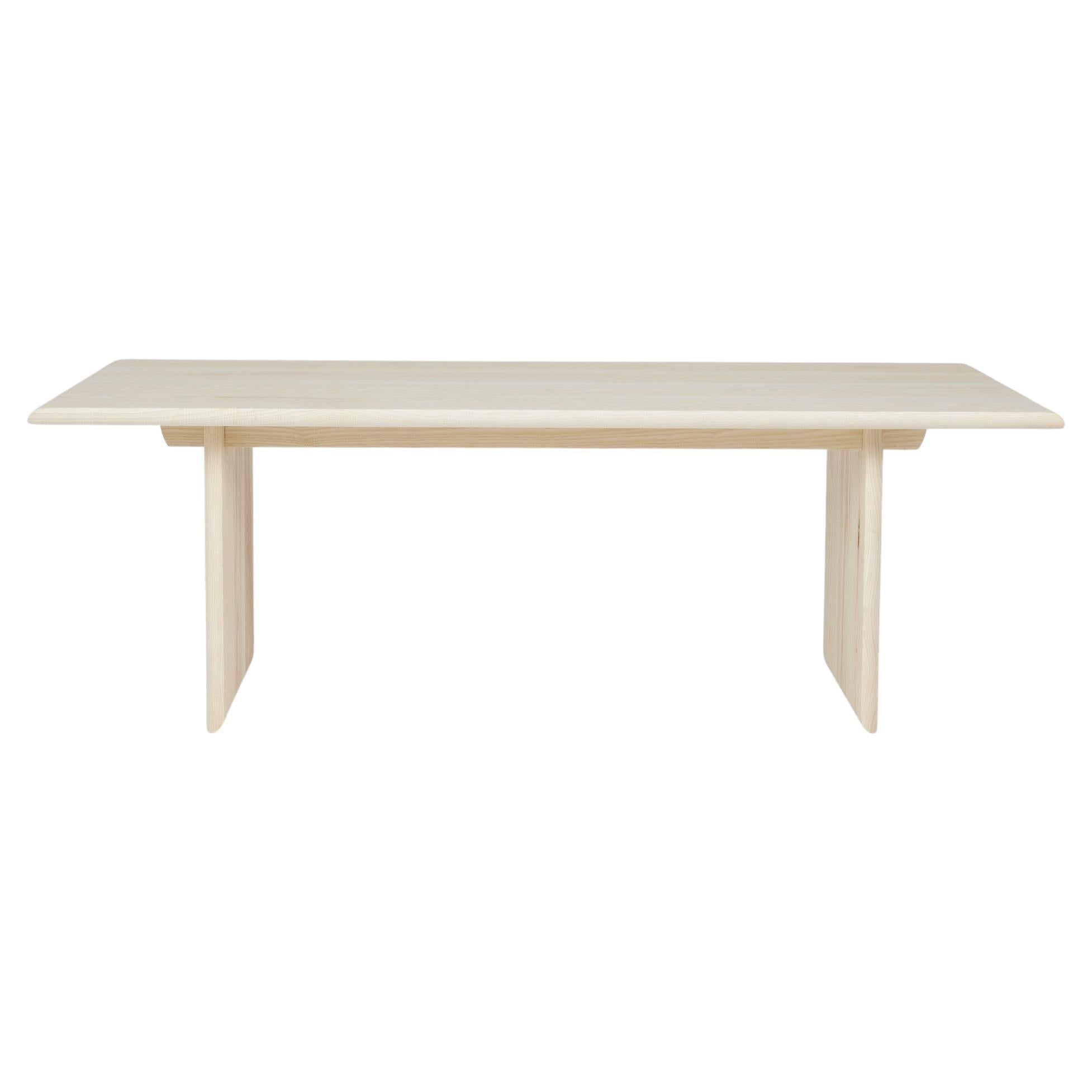 https://a.1stdibscdn.com/arlo-dining-table-for-sale/f_94302/f_373710221701489010625/f_37371022_1701489010966_bg_processed.jpg
