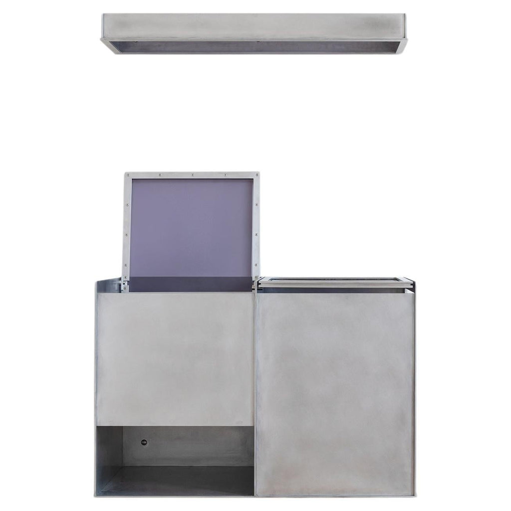 https://a.1stdibscdn.com/judd-bar-for-sale/f_96102/f_377720521704300744607/f_37772052_1704300744999_bg_processed.jpg