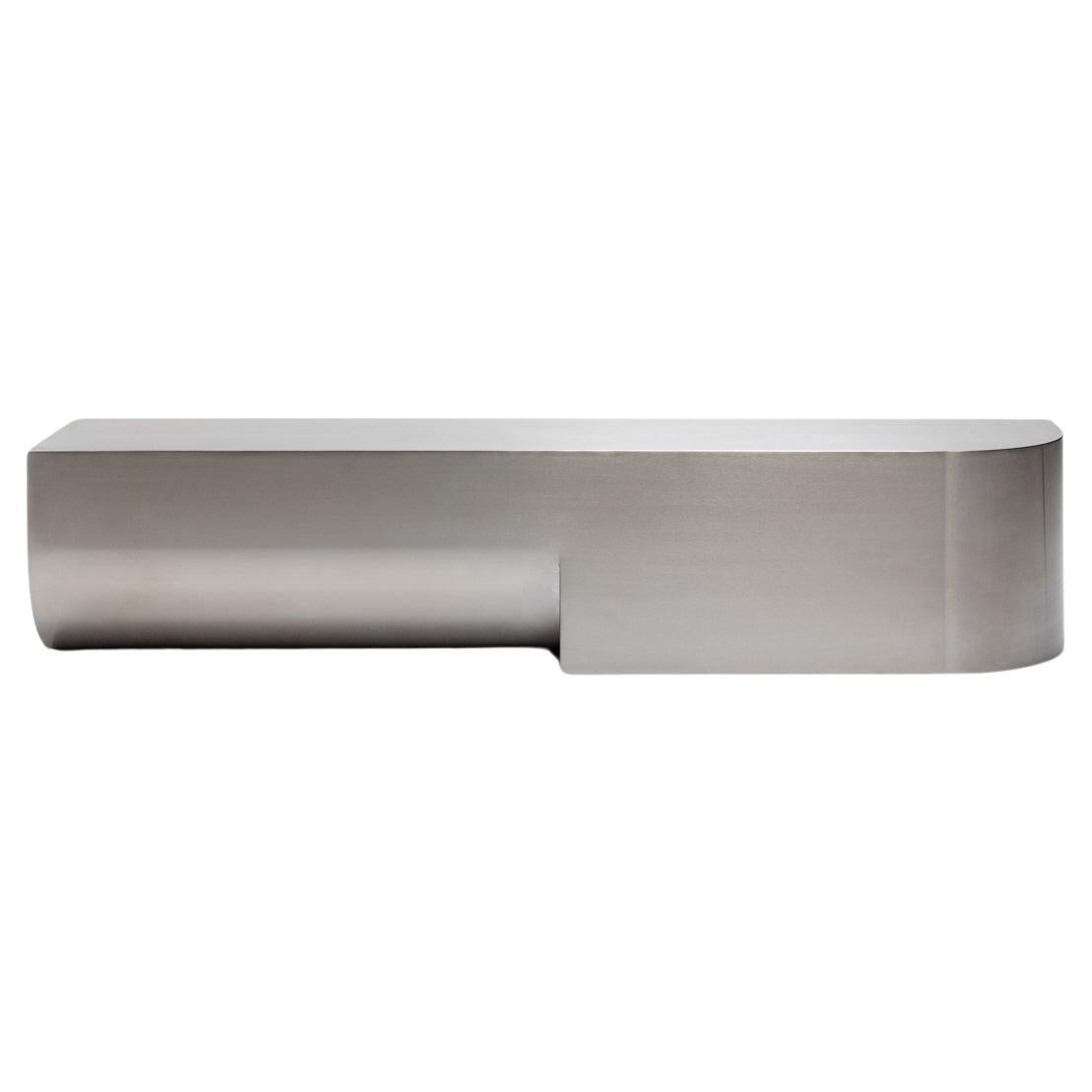https://a.1stdibscdn.com/undum-for-sale-picture-2/f_96102/f_377728921704303883680/f_37772892_1704303883896_bg_processed.jpg