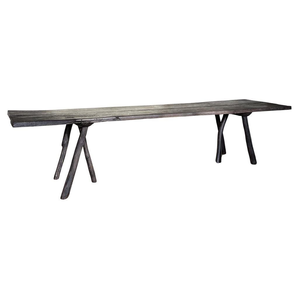 https://a.1stdibscdn.com/large-organic-table-reclaimed-wood-for-sale/f_20233/f_382744321707172629606/f_38274432_1707172630253_bg_processed.jpg