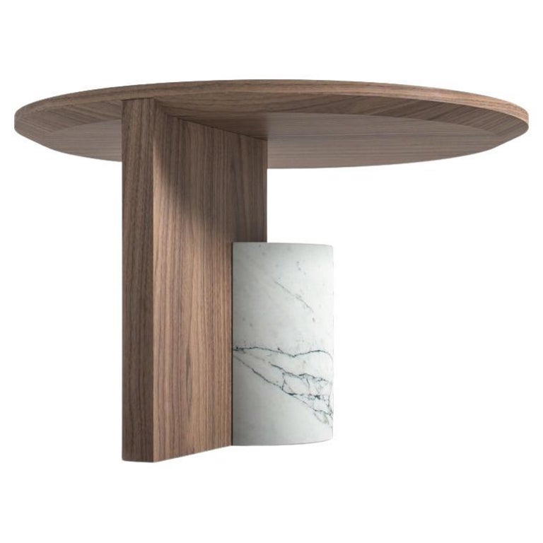 https://a.1stdibscdn.com/sengu-low-table-by-patricia-urquiola-for-cassina-for-sale/f_14272/f_383646321707666909496/f_38364632_1707666909720_bg_processed.jpg?width=768