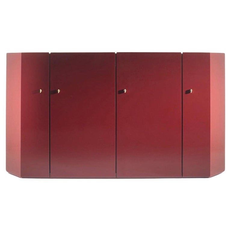https://a.1stdibscdn.com/bramante-storage-cabinet-by-japanese-architect-kazuhide-takahama-for-cassina-for-sale/f_14272/f_385761221708946869502/f_38576122_1708946869738_bg_processed.jpg?width=768