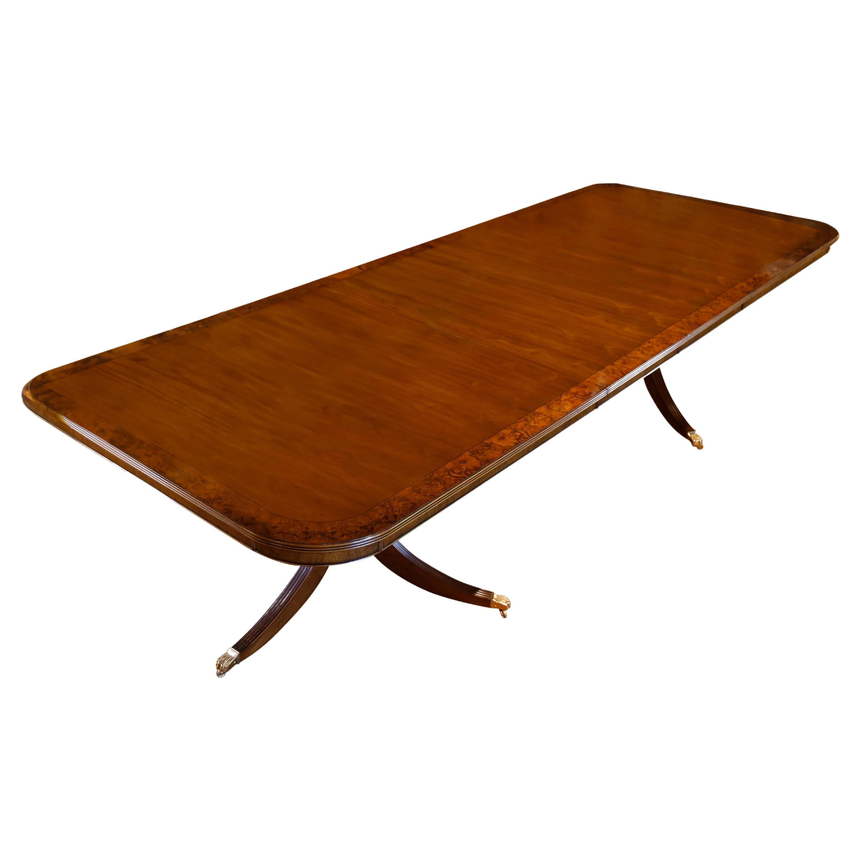 https://a.1stdibscdn.com/custom-english-walnut-and-burl-walnut-dining-table-for-sale/f_8629/f_387275121709741134910/f_38727512_1709741136006_bg_processed.jpg