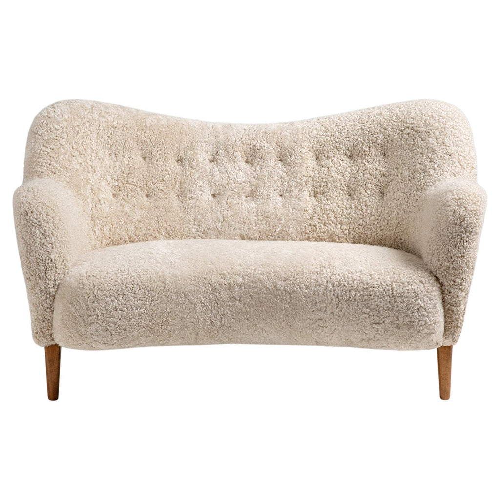 https://a.1stdibscdn.com/custom-made-sheepskin-love-seat-sofa-by-alfred-kristensen-for-sale/f_67442/f_387294521710887023803/f_38729452_1710887024460_bg_processed.jpg