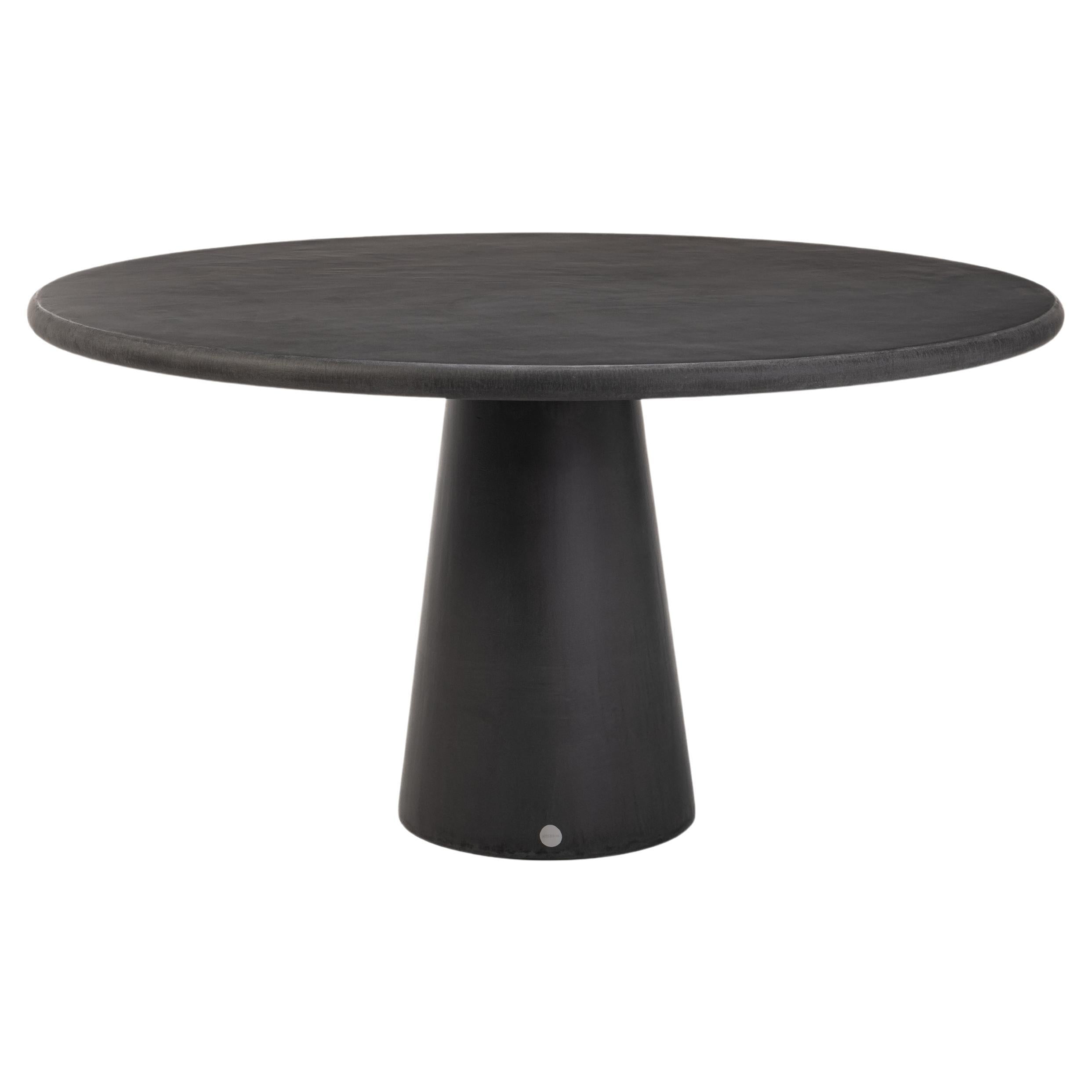 https://a.1stdibscdn.com/round-natural-plaster-dining-table-cone-120-by-isabelle-beaumont-for-sale/f_86552/f_390967921712037798810/f_38776472_1710072304965_bg_processed.jpg