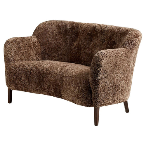 https://a.1stdibscdn.com/custom-made-sheepskin-love-seat-sofa-by-alfred-kristensen-for-sale/f_67442/f_389202921710888877467/f_38920292_1710888877897_bg_processed.jpg