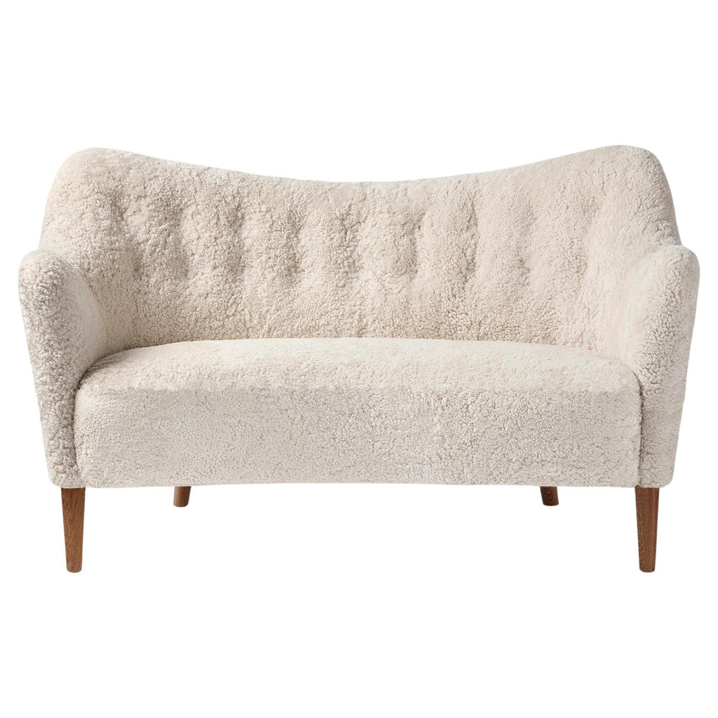 https://a.1stdibscdn.com/sheepskin-sofa-by-alfred-christensen-c1950s-for-sale/f_13332/f_389205821746458575673/f_38920582_1746458576336_bg_processed.jpg