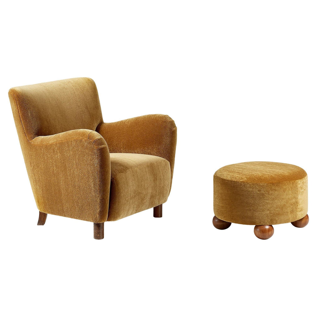 https://a.1stdibscdn.com/custom-made-mohair-lounge-chair-and-ottoman-by-dagmar-for-sale/f_67442/f_389601821711103706368/f_38960182_1711103707034_bg_processed.jpg