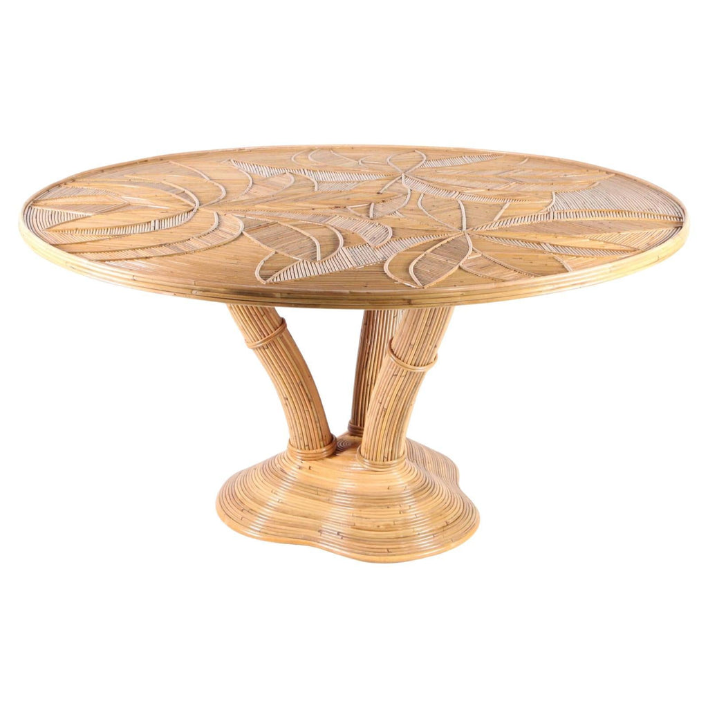 https://a.1stdibscdn.com/exceptional-rattan-dining-table-for-sale/f_61022/f_389720921711143514468/f_38972092_1711143514871_bg_processed.jpg