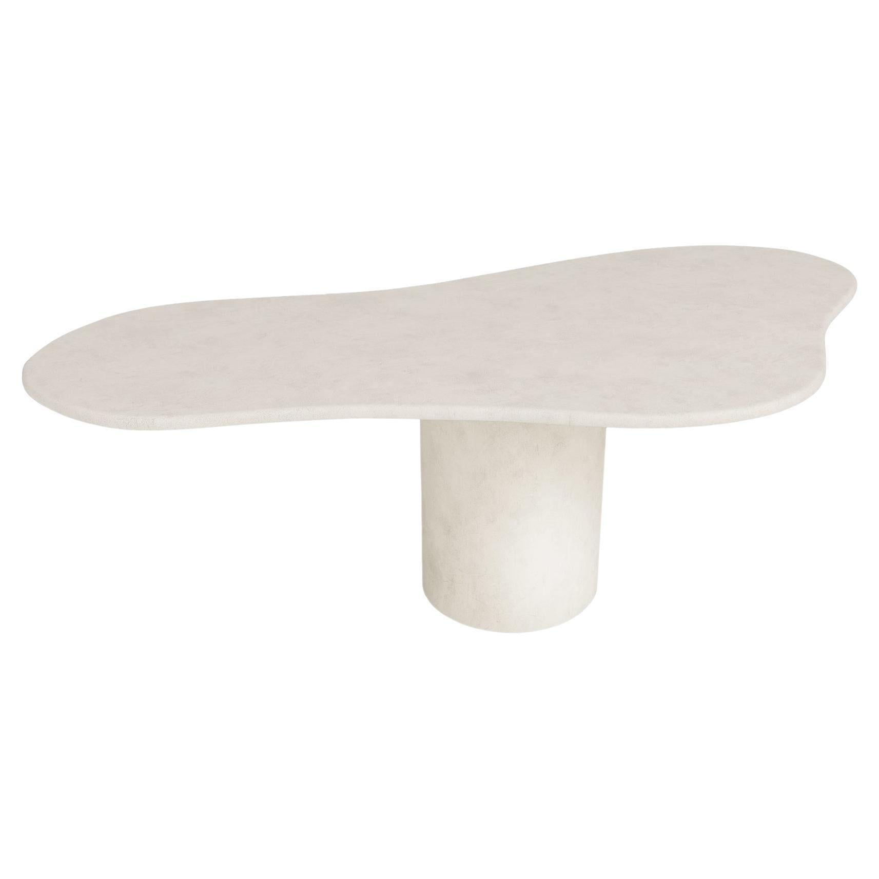 https://a.1stdibscdn.com/akemi-dining-table-by-kasanai-for-sale/f_12192/f_391067521712083997866/f_39106752_1712083998238_bg_processed.jpg