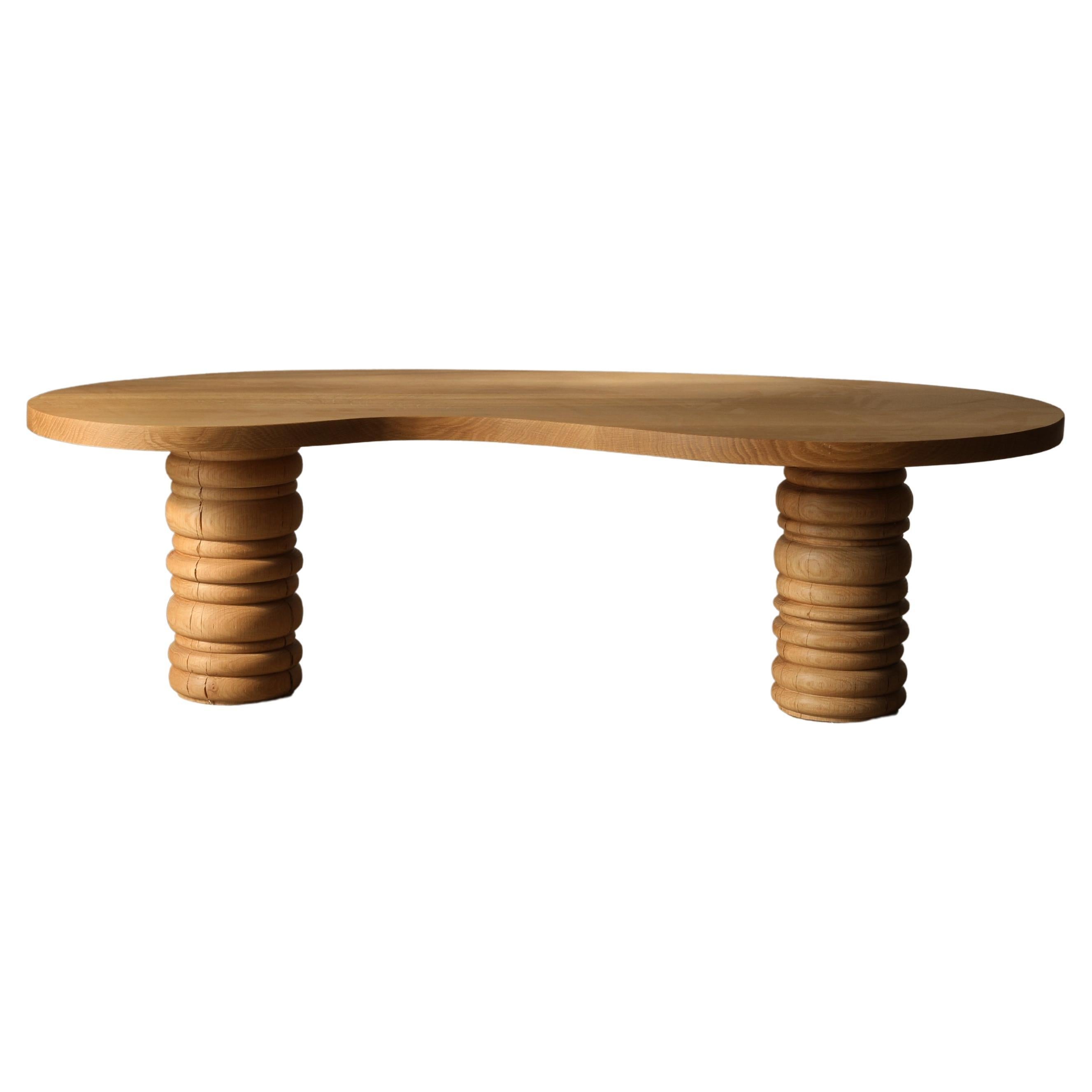 https://a.1stdibscdn.com/bead-bean-coffee-table-for-sale/f_81832/f_391078321712087360016/f_39107832_1712087360744_bg_processed.jpg