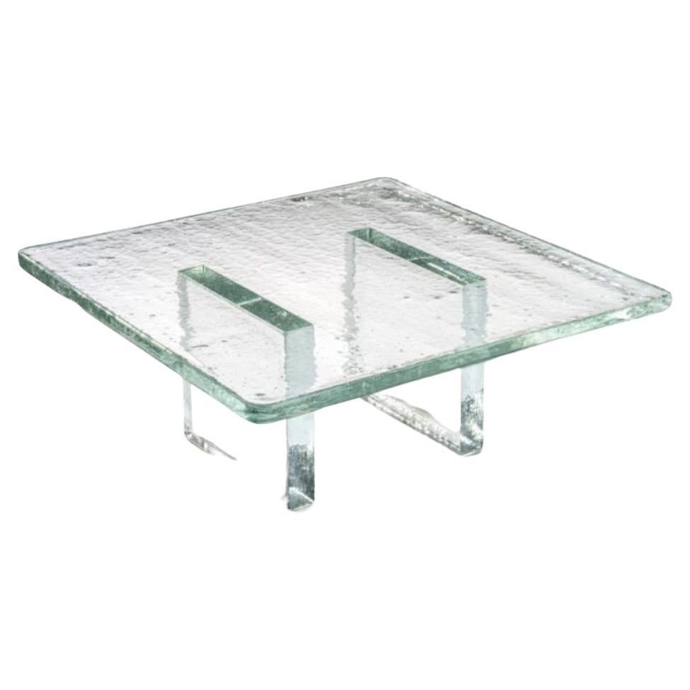 https://a.1stdibscdn.com/berg-coffee-table-by-john-pawson-for-wonderglass-for-sale/f_16392/f_394995721714480100715/f_39499572_1714480100969_bg_processed.jpg