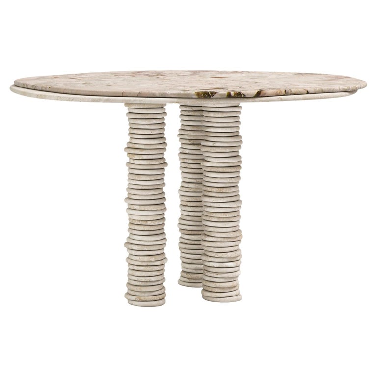 https://a.1stdibscdn.com/formla-onda-round-dining-table-54l-x-54w-x-29h-breccia-travertino-navona-for-sale/f_98022/f_395560621714766779009/f_39556062_1714766779562_bg_processed.jpg?width=768