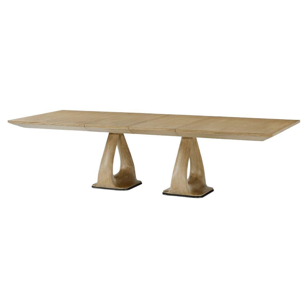 https://a.1stdibscdn.com/organic-modern-oak-extending-dining-table-for-sale/f_8038/f_395999421715042208321/f_39599942_1715042208548_bg_processed.jpg