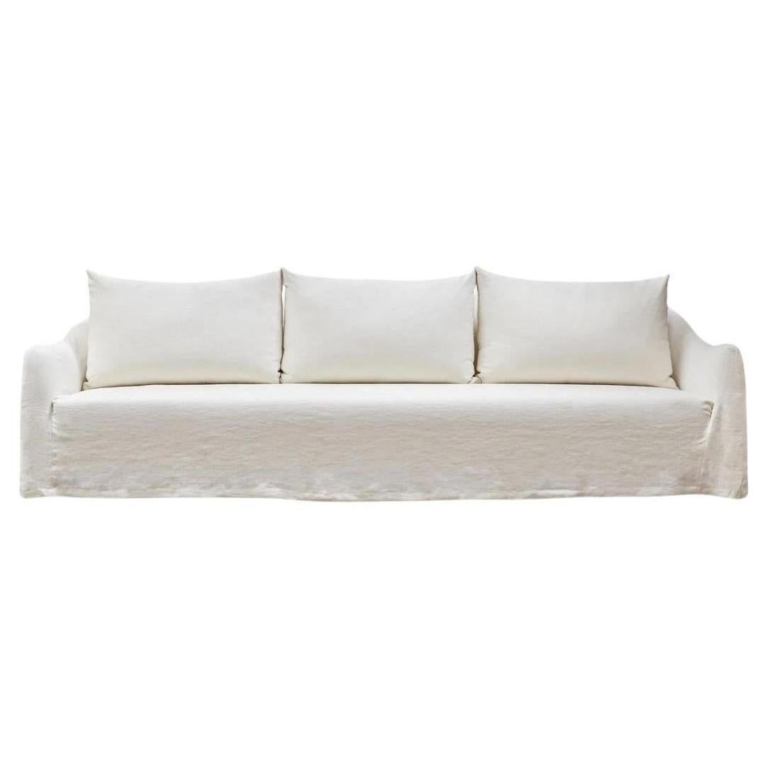 https://a.1stdibscdn.com/clichy-linen-slipcover-sofa-custom-made-in-spain-for-sale/f_98092/f_39724012/f_39724012_1715769545838_1715769576049_master.jpg