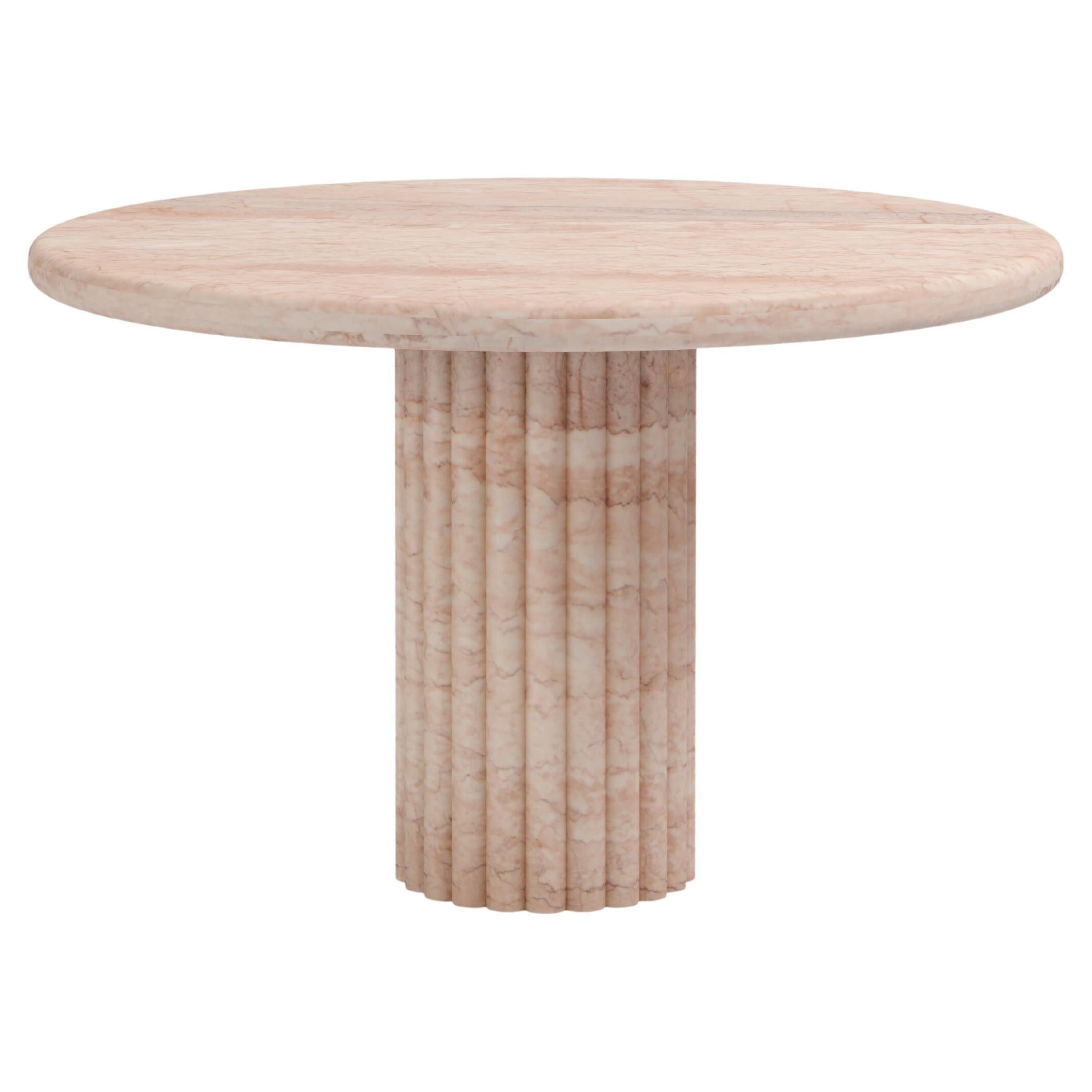 https://a.1stdibscdn.com/formla-fluta-round-dining-table-42l-x-42w-x-30h-rosa-crema-marble-for-sale/f_98022/f_397773921715992424362/f_39777392_1715992425087_bg_processed.jpg