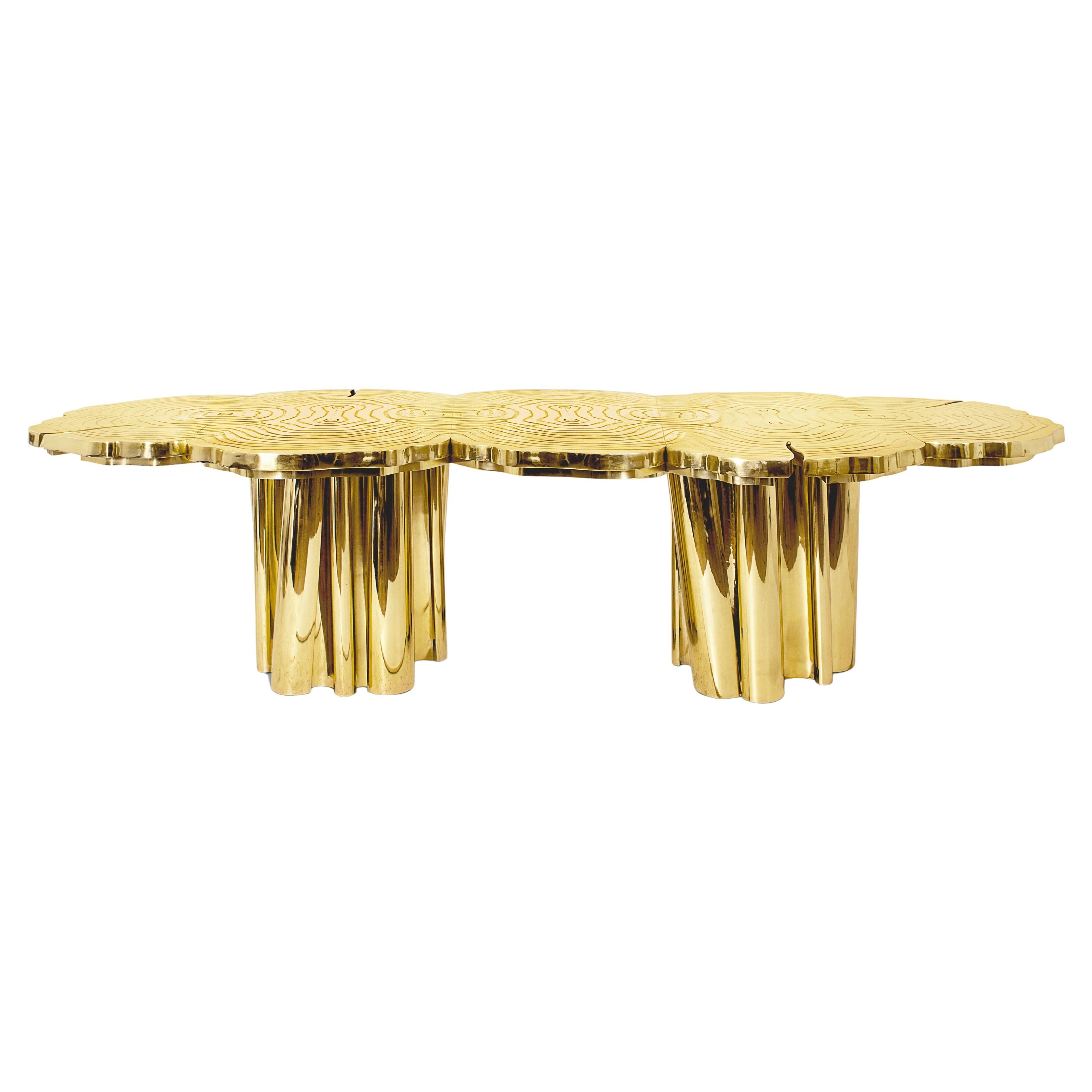 https://a.1stdibscdn.com/fortuna-dining-table-for-sale/f_98262/f_398467321716463718709/f_39846732_1716463719656_bg_processed.jpg