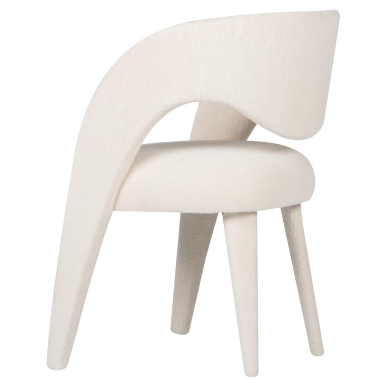 https://a.1stdibscdn.com/modern-laurence-dining-chair-dedar-beige-chenille-handmade-portugal-greenapple-for-sale/f_53532/f_399434921717580926497/f_39943492_1717580927302_bg_processed.jpg?width=768