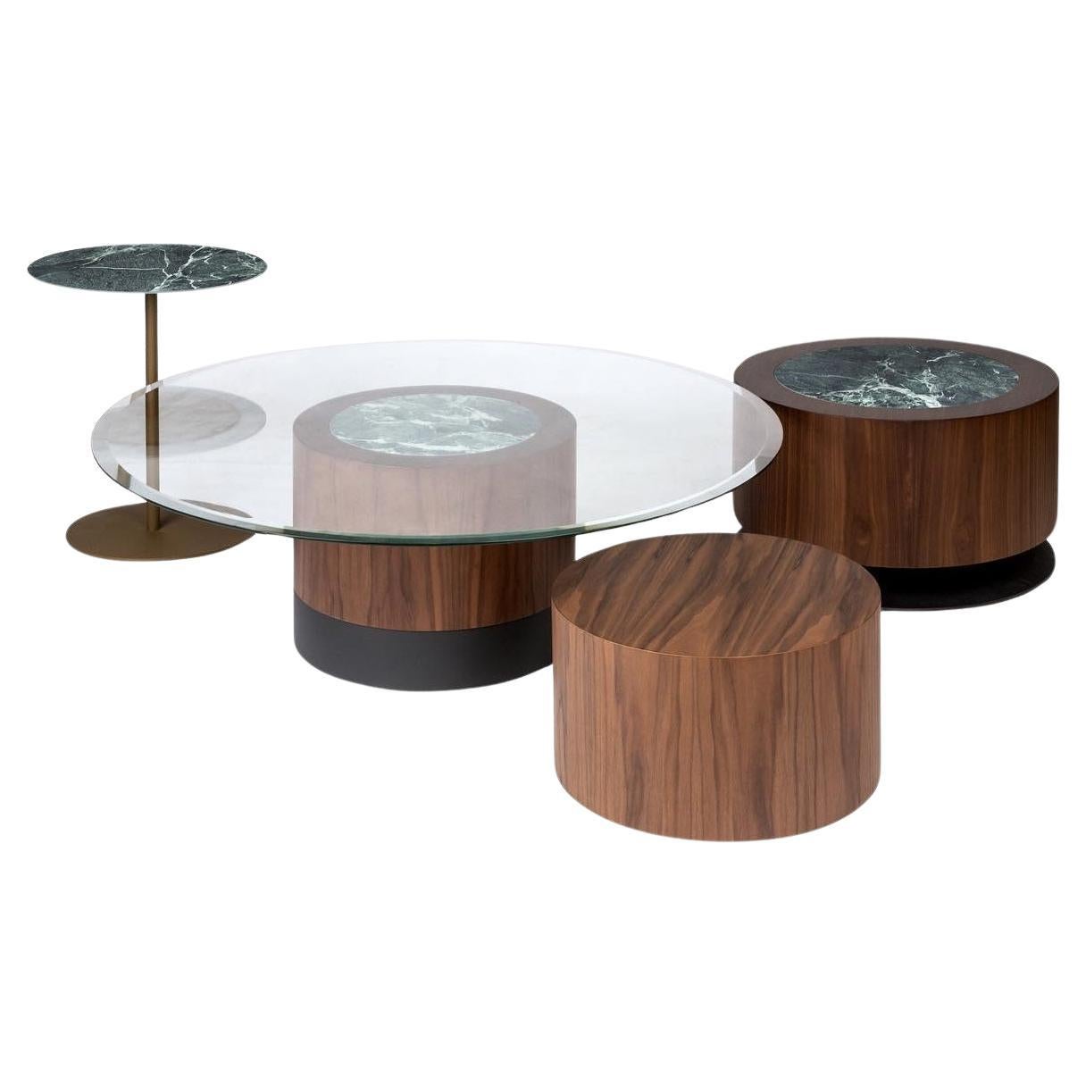 https://a.1stdibscdn.com/set-of-2-low-tables-in-wood-or-lacquer-47-and-25-diameter-for-sale-picture-4/f_27693/f_402052821718610520641/f_40204752_1718605121187_bg_processed.jpg