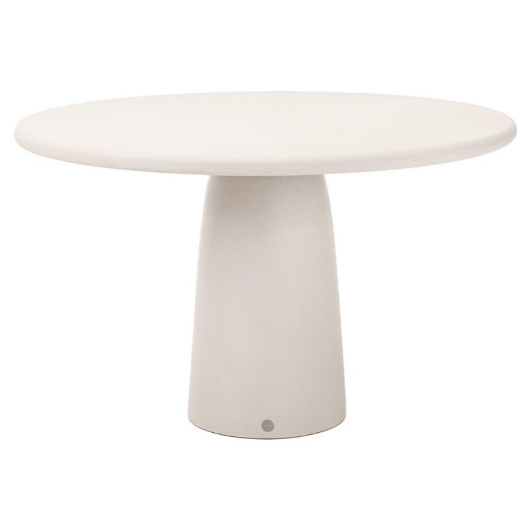https://a.1stdibscdn.com/contemporary-round-natural-plaster-menhir-table-120cm-by-isabelle-beaumont-for-sale/f_86552/f_402344621718751009338/f_40234462_1718751009829_bg_processed.jpg?width=768