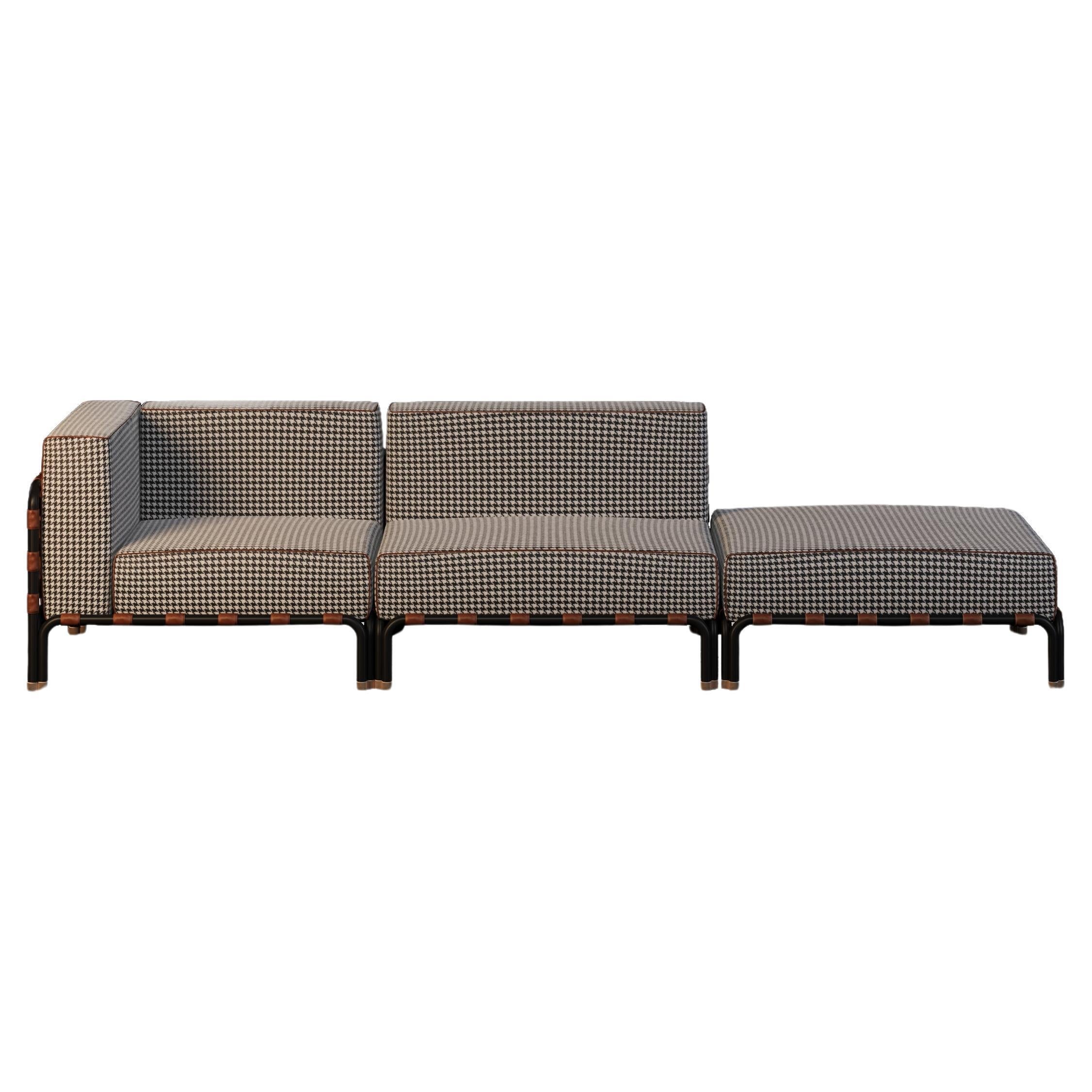 https://a.1stdibscdn.com/modular-outdoor-sofa-with-patterned-fabric-and-leather-for-sale/f_56702/f_402608421718894817770/f_40260842_1718894818490_bg_processed.jpg