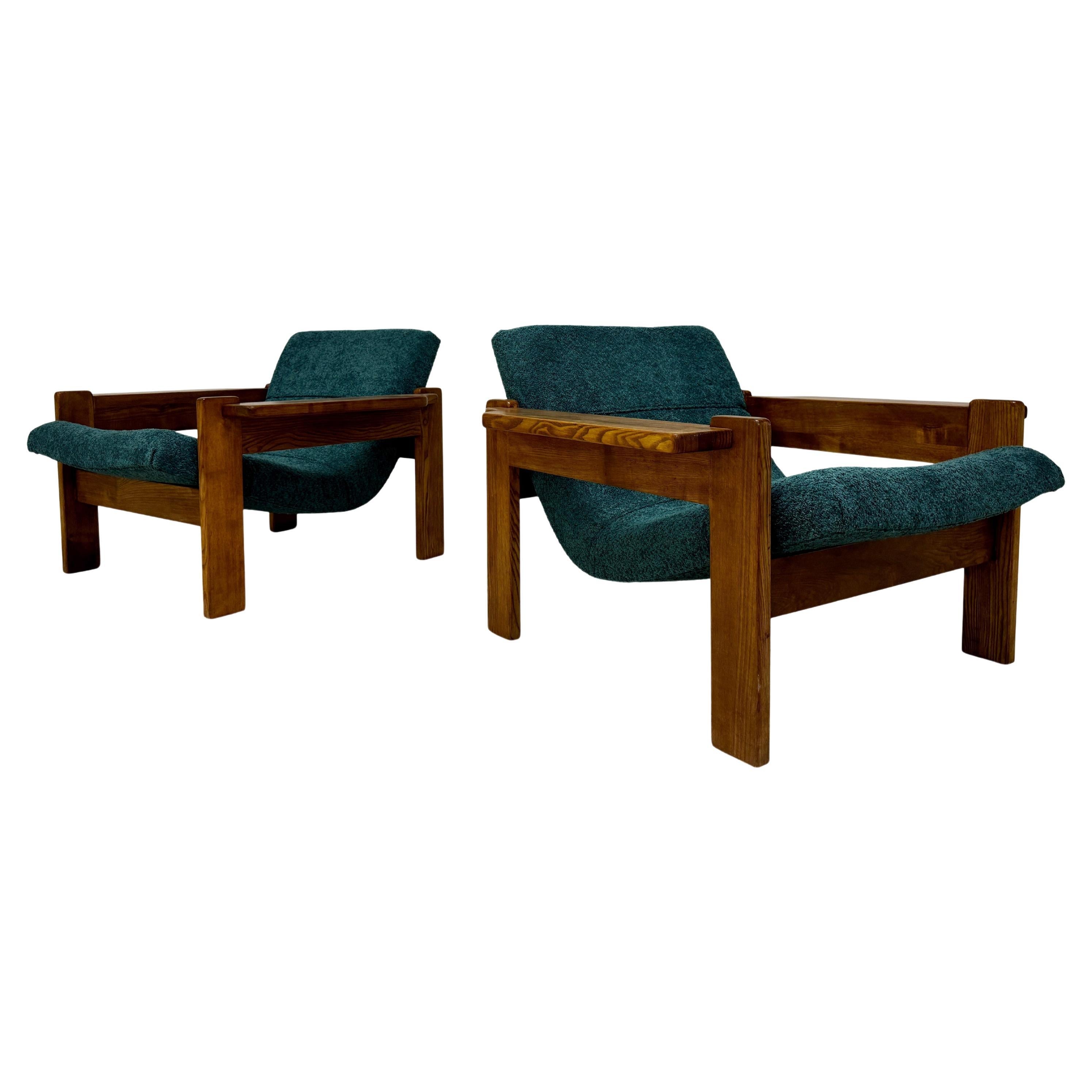https://a.1stdibscdn.com/pair-of-italian-brutalist-style-armchairs-for-sale/f_47872/f_403524021719405231910/f_40352402_1719405233001_bg_processed.jpg