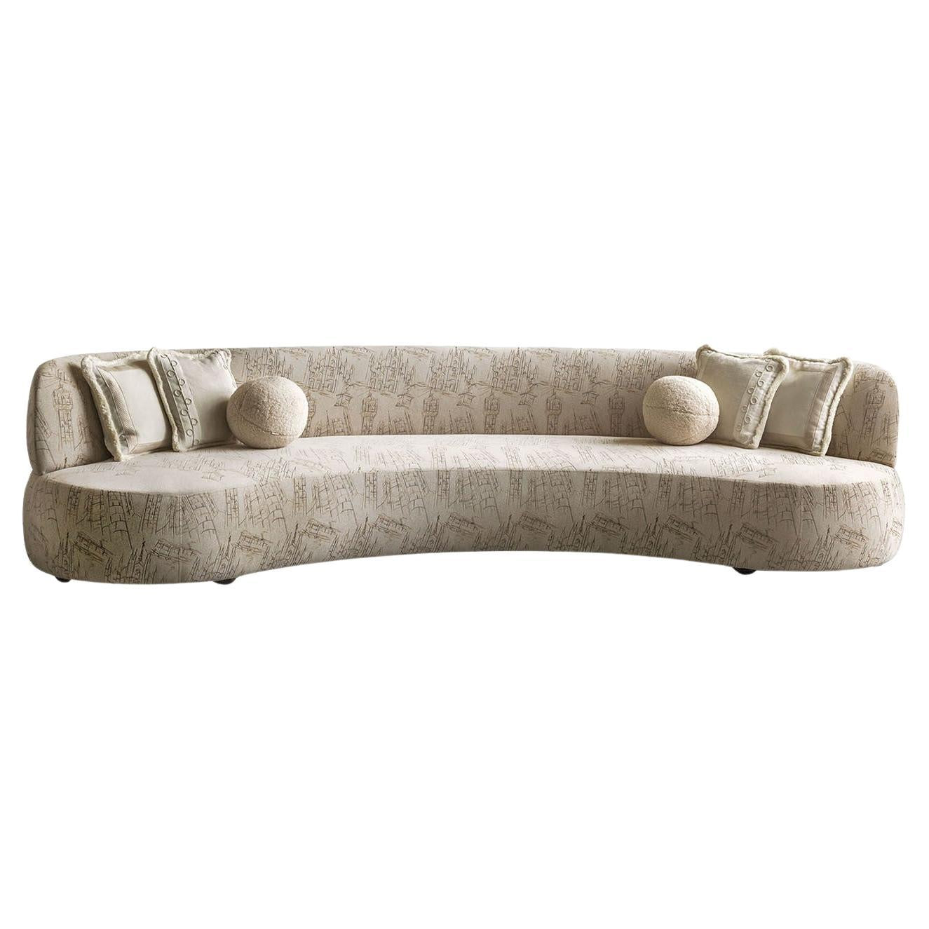 https://a.1stdibscdn.com/duse-cityscape-embroidered-beige-fabric-sofa-for-sale/f_17062/f_405802621720690866442/f_40580262_1720690866720_bg_processed.jpg