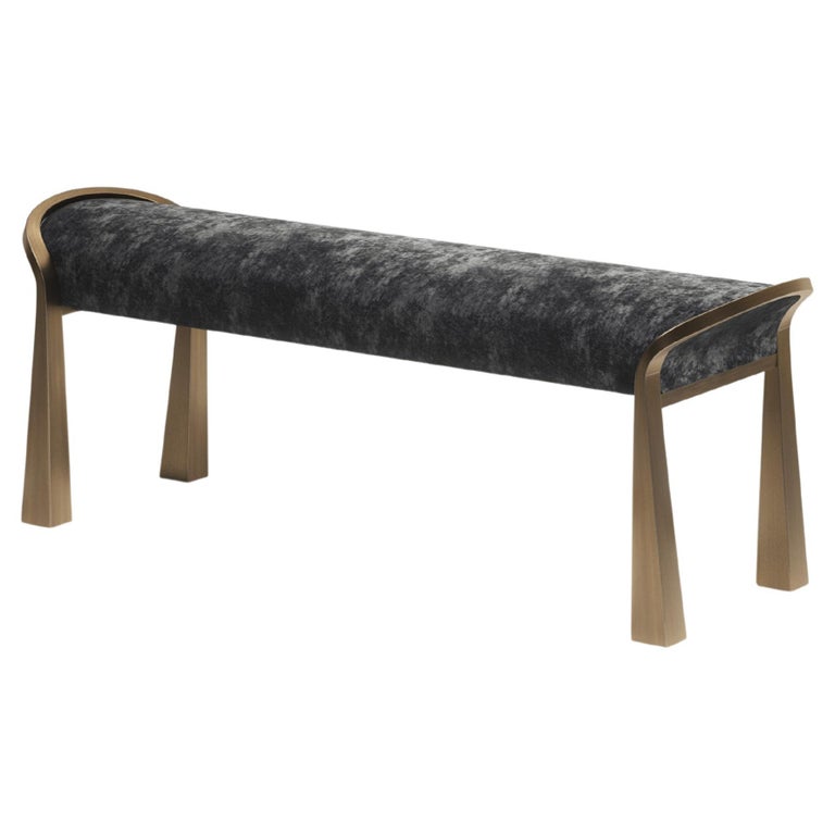 https://a.1stdibscdn.com/velvet-upholstered-bench-with-sculptural-brass-legs-by-ry-augousti-for-sale/f_45491/f_406270021721021174401/f_40627002_1721021174875_bg_processed.jpg?width=768
