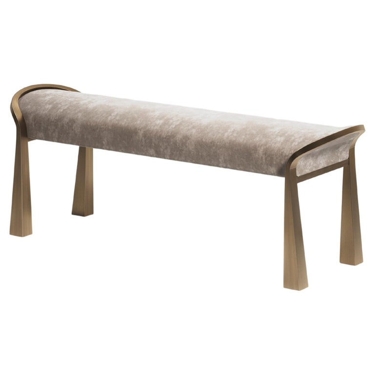 https://a.1stdibscdn.com/velvet-upholstered-bench-with-sculptural-brass-legs-by-ry-augousti-for-sale/f_45491/f_406270621721021790919/f_40627062_1721021791419_bg_processed.jpg?width=768