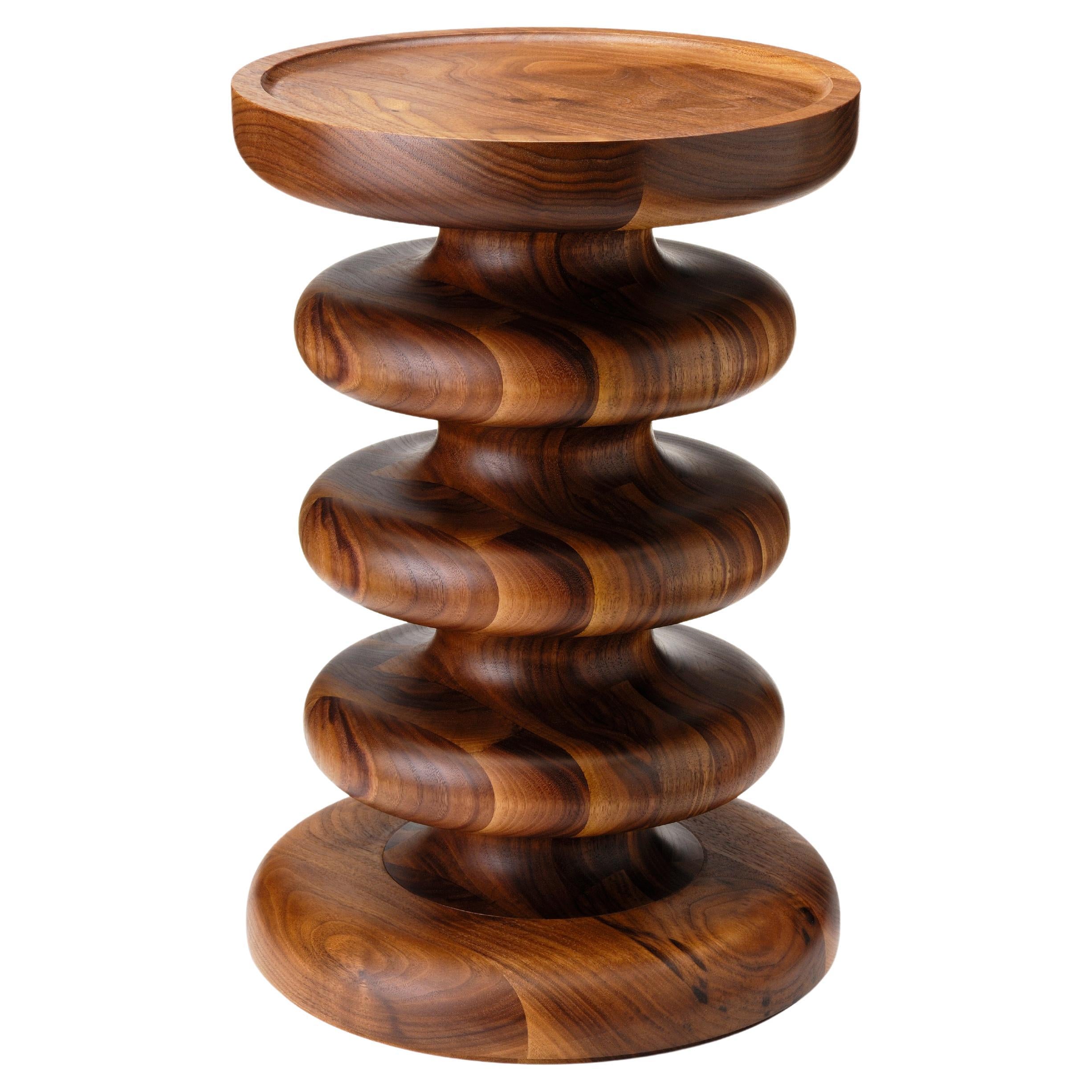https://a.1stdibscdn.com/vertere-occasional-table-in-solid-oiled-american-black-walnut-hand-turned-for-sale/f_27813/f_406669621721205642071/f_40666962_1721205643134_bg_processed.jpg