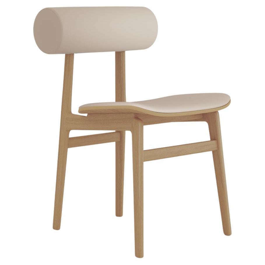 https://a.1stdibscdn.com/contemporary-totem-chair-by-norr11-natural-oak-leather-back-and-seat-for-sale/f_31233/f_406694521721217908104/f_40669452_1721217908444_bg_processed.jpg