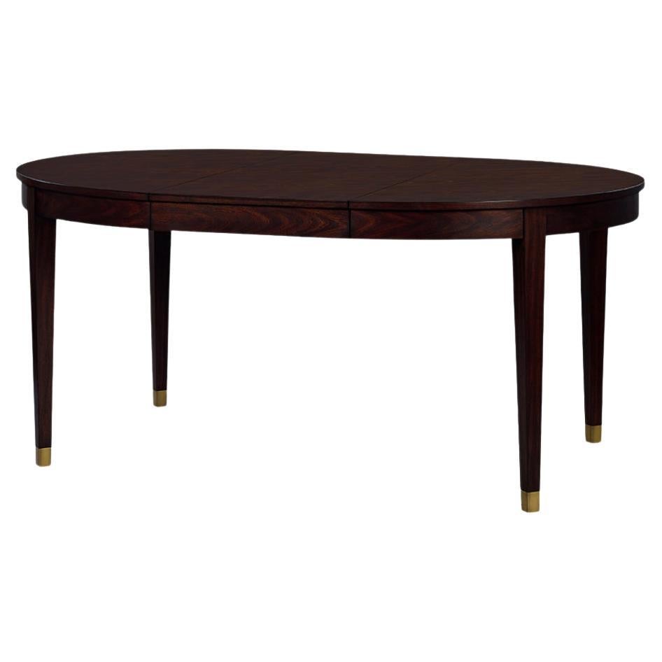 https://a.1stdibscdn.com/small-mid-century-extension-dining-table-for-sale/f_8038/f_406800921721268406701/f_40680092_1721268406914_bg_processed.jpg