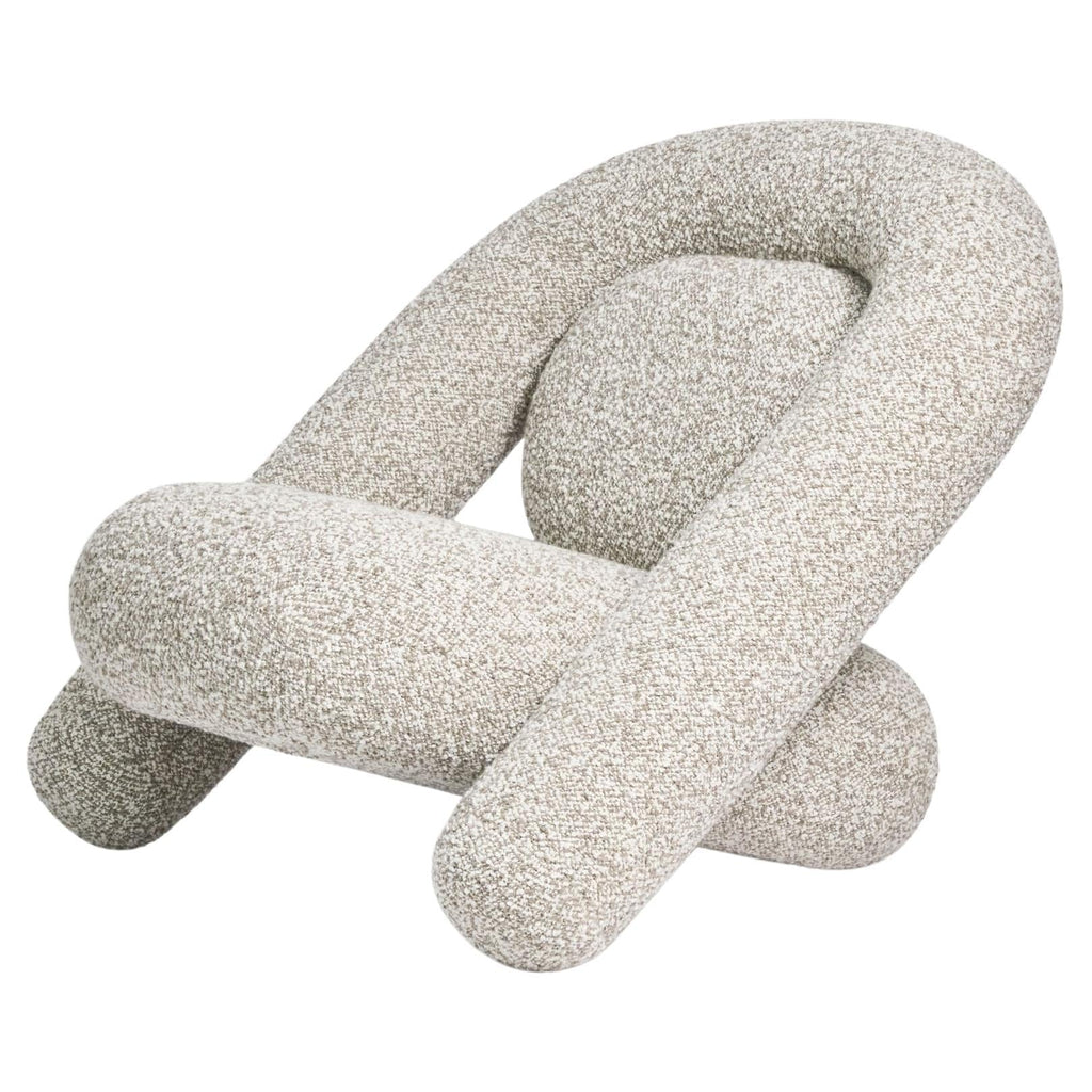https://a.1stdibscdn.com/armchair-bun-for-sale/f_63402/f_406890721721323100097/f_40689072_1721323100707_bg_processed.jpg