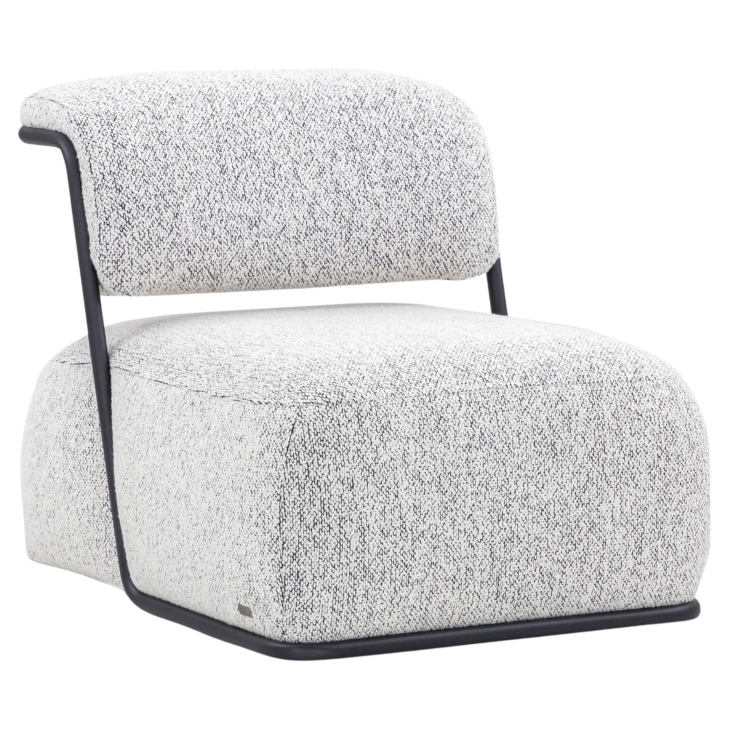 https://a.1stdibscdn.com/mono-slipper-chair-in-black-metal-and-white-and-black-fabric-for-sale/f_52822/f_407066821721417898787/f_40706682_1721417899861_bg_processed.jpg